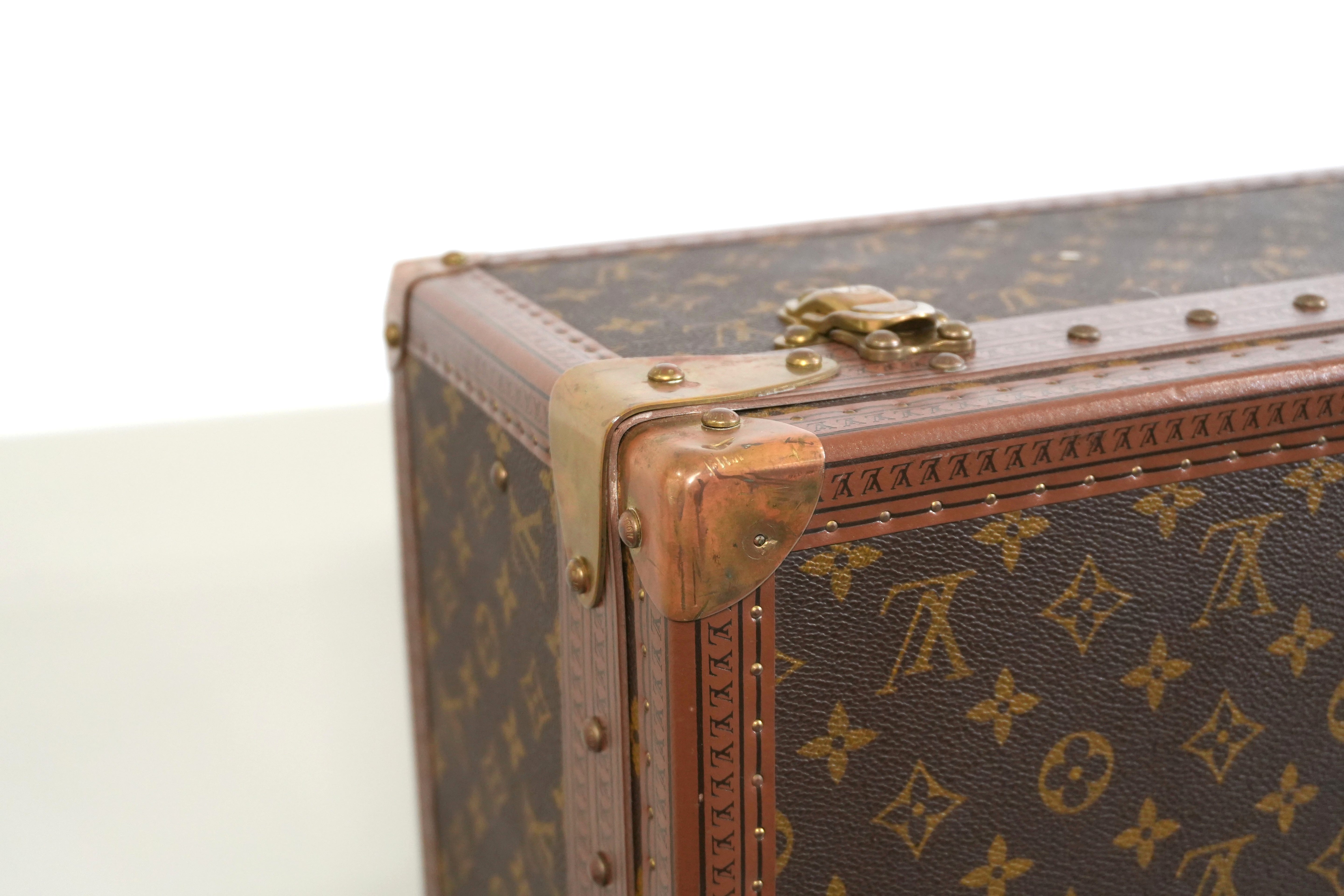 Pre-owned Louis Vuitton Mono Trunk 70 Alzer