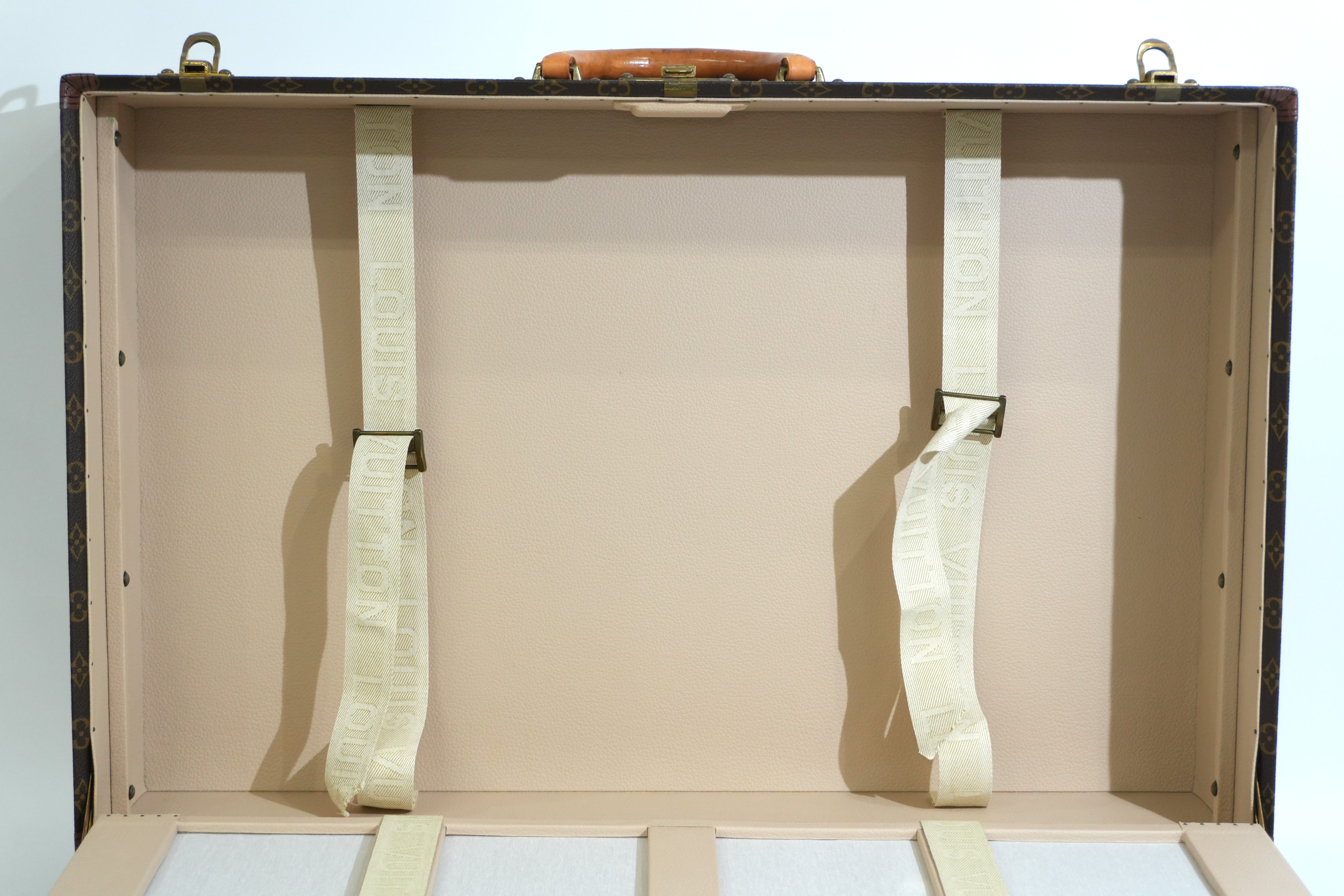 Pre-owned Louis Vuitton Mono Trunk 70 Alzer