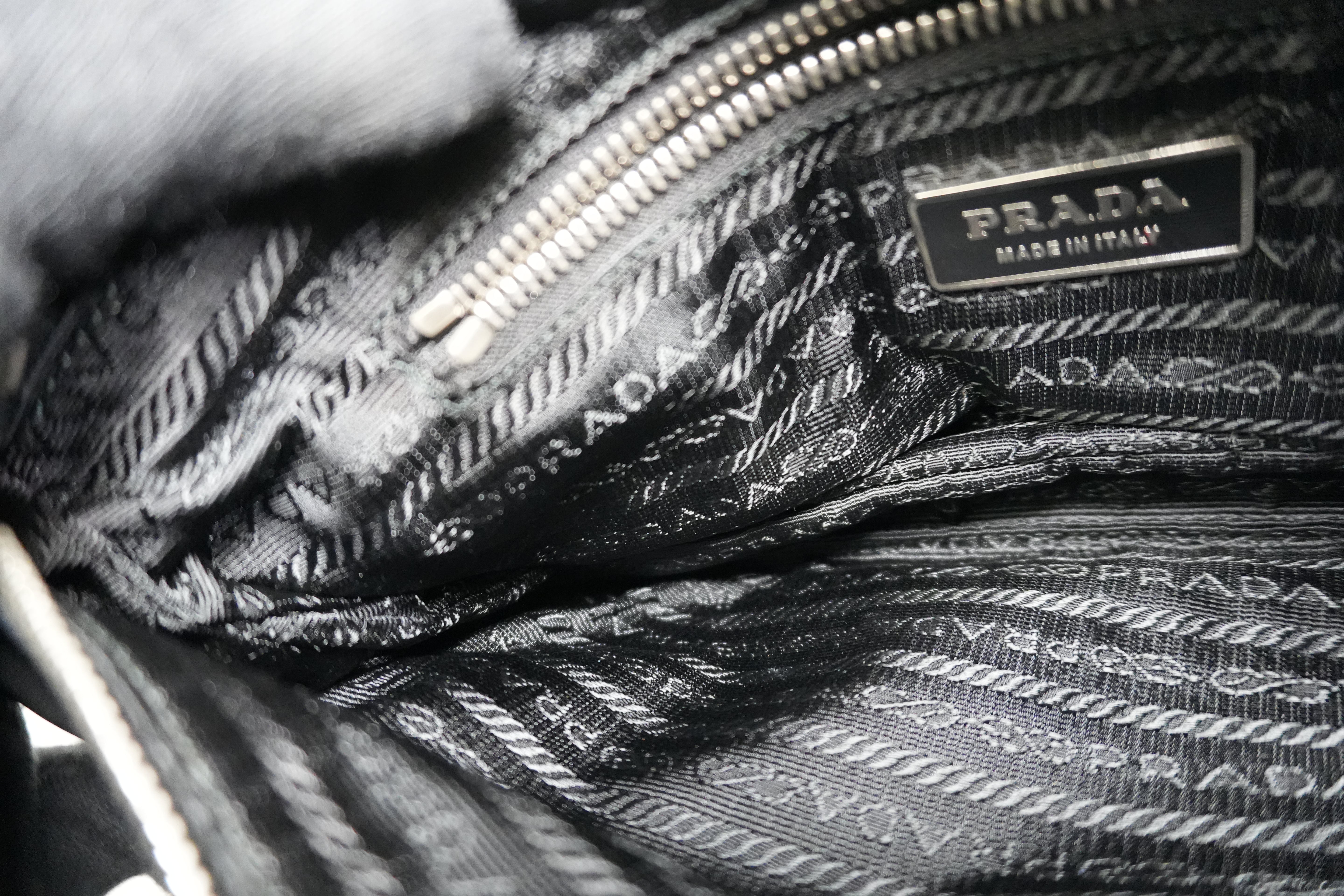 Pre-owned Prada Nylon Shoulder Bag Black