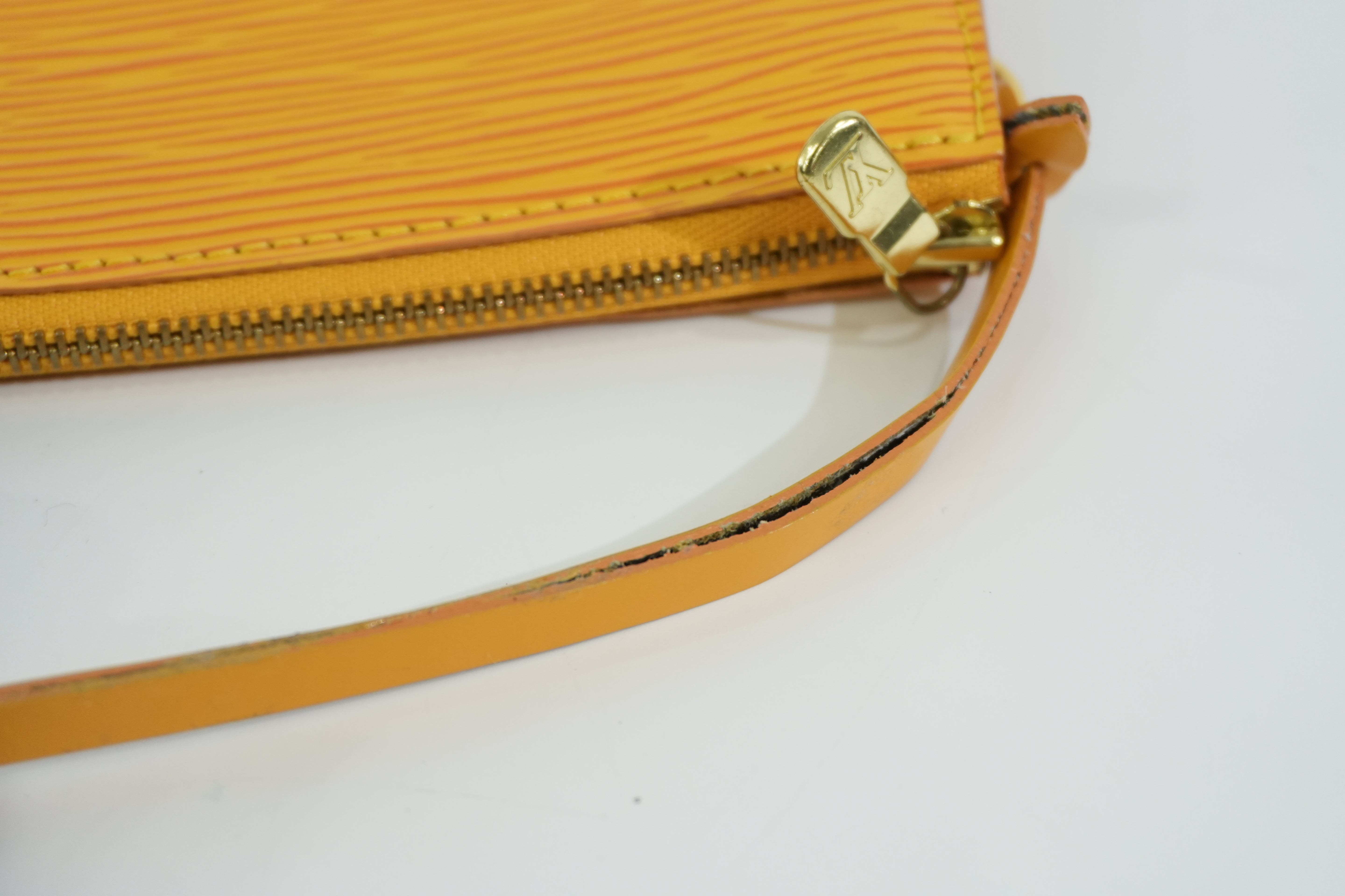 Pre-owned Louis Vuitton Epi Pochette Accessories Yellow
