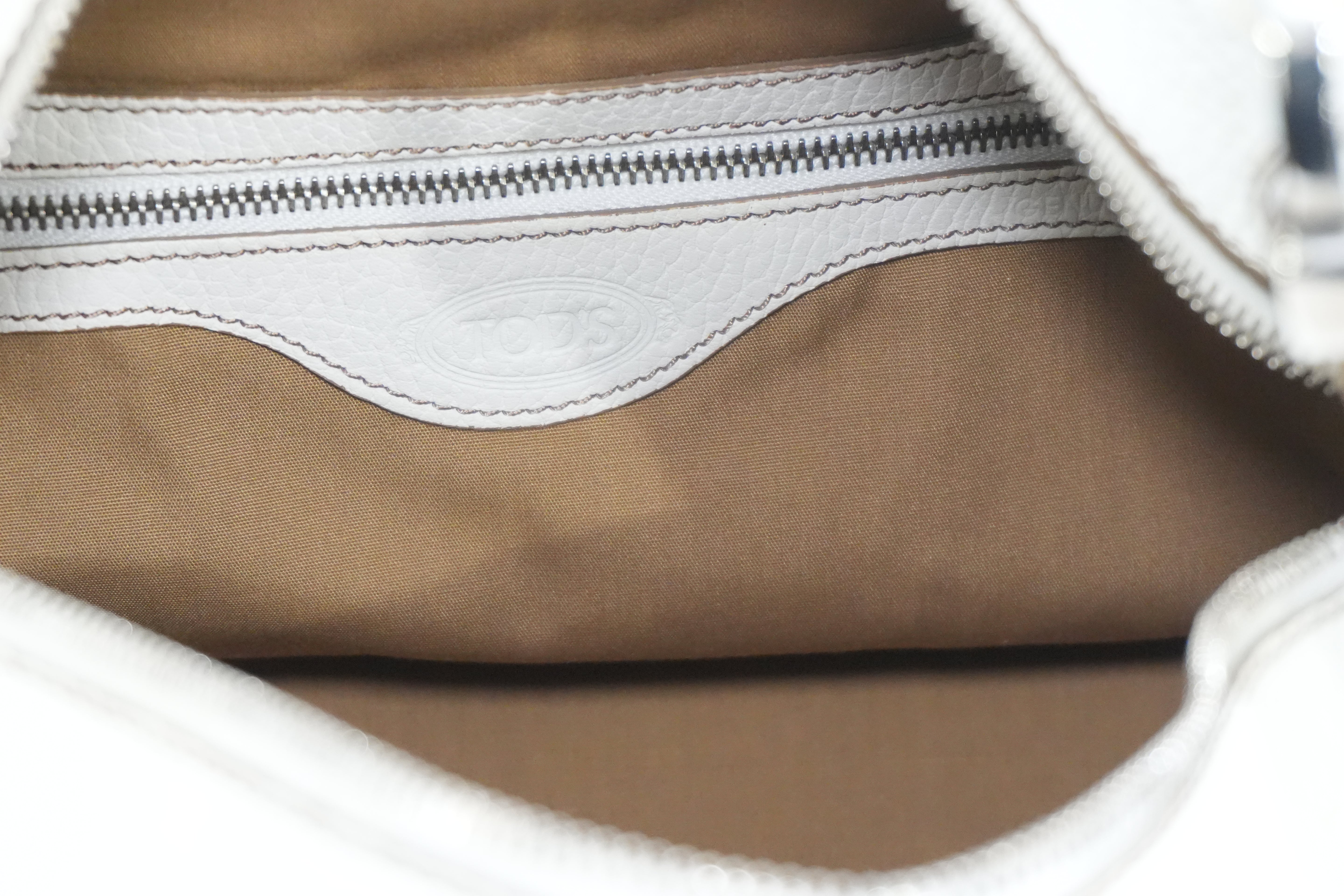 Pre-owned Tods Handbag White