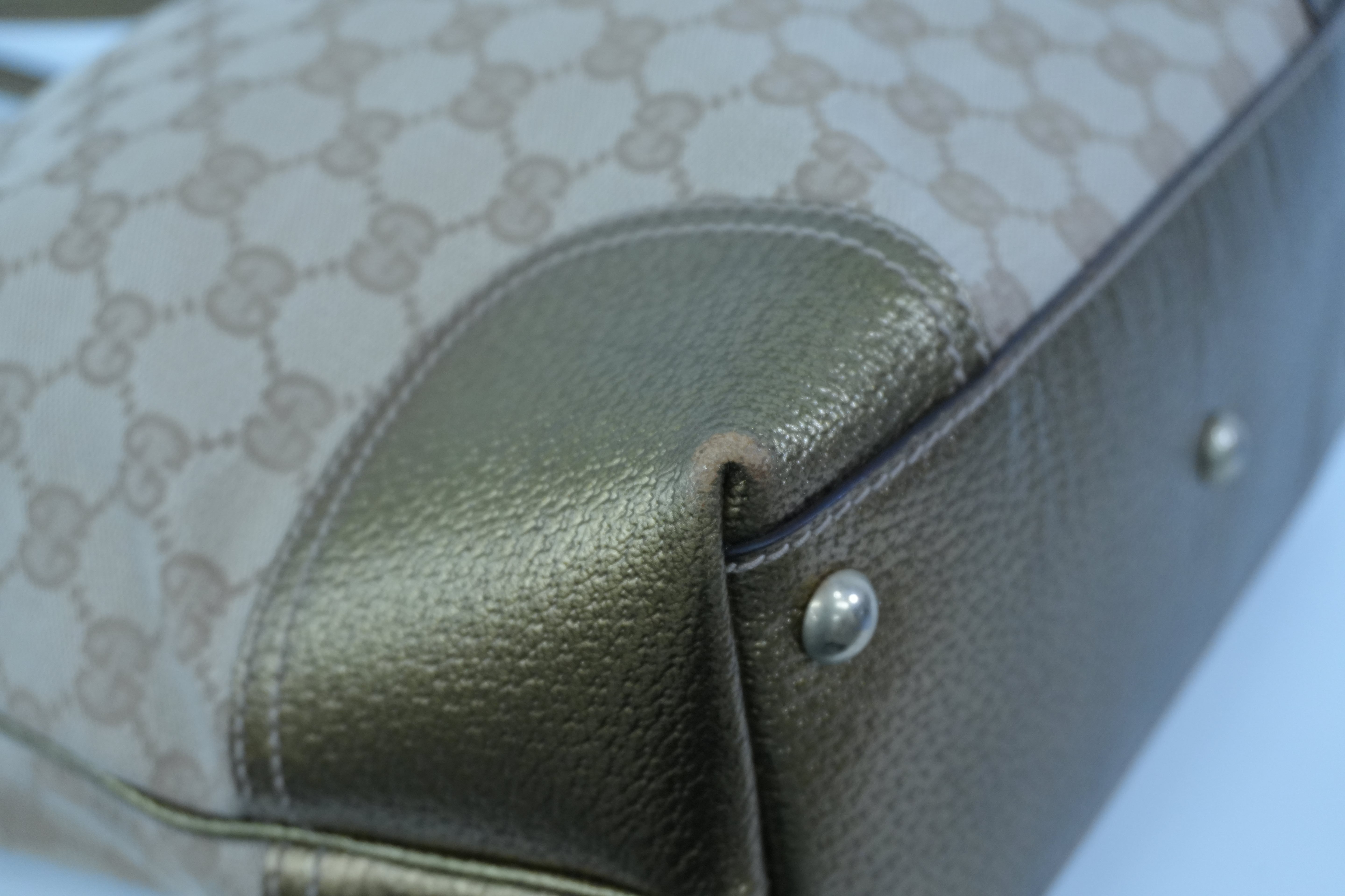 Pre-owned Gucci Metallic Diamond Tote Bag Gold