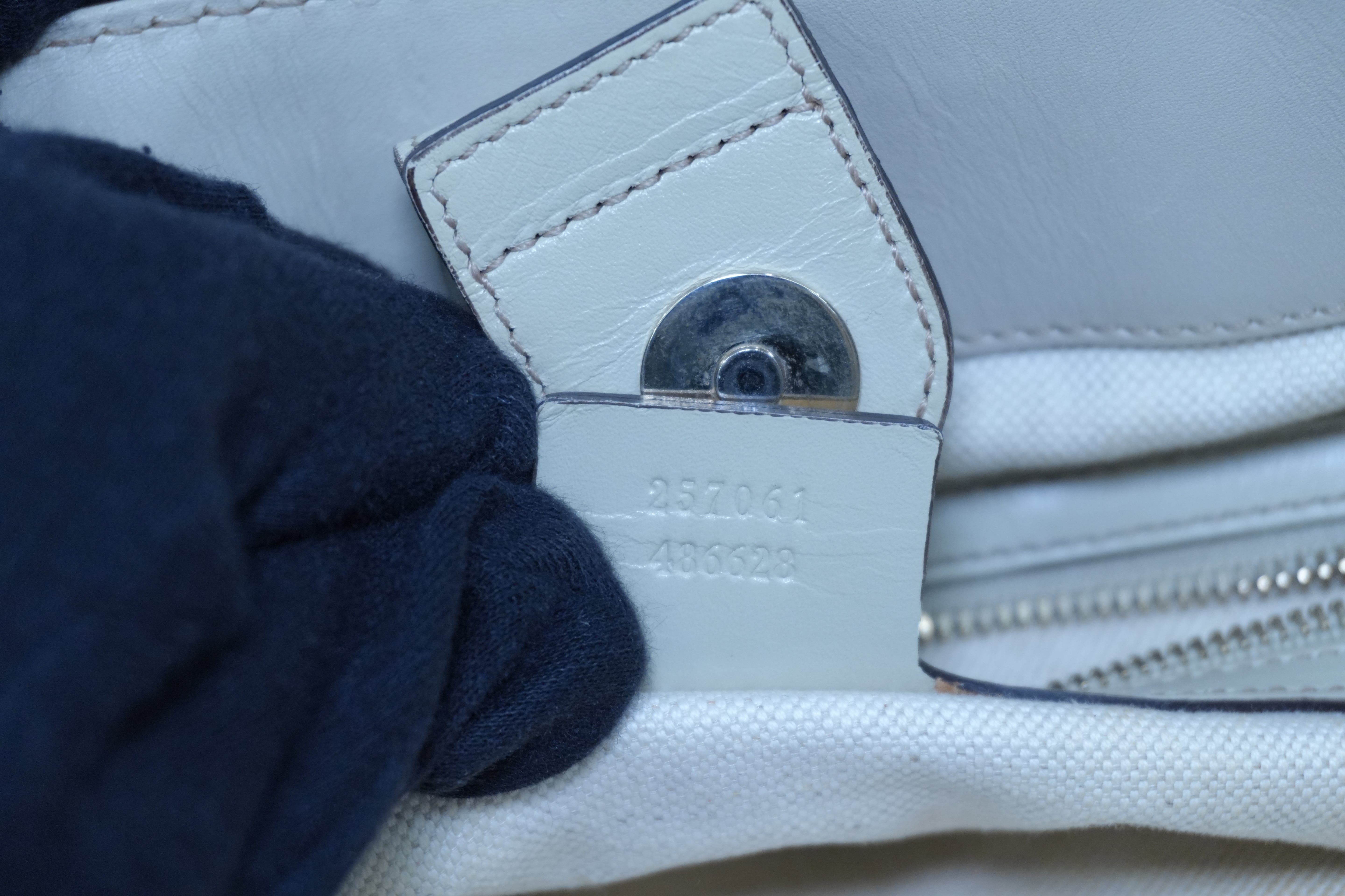 Pre-owned Gucci Guccisima Tote Bag White