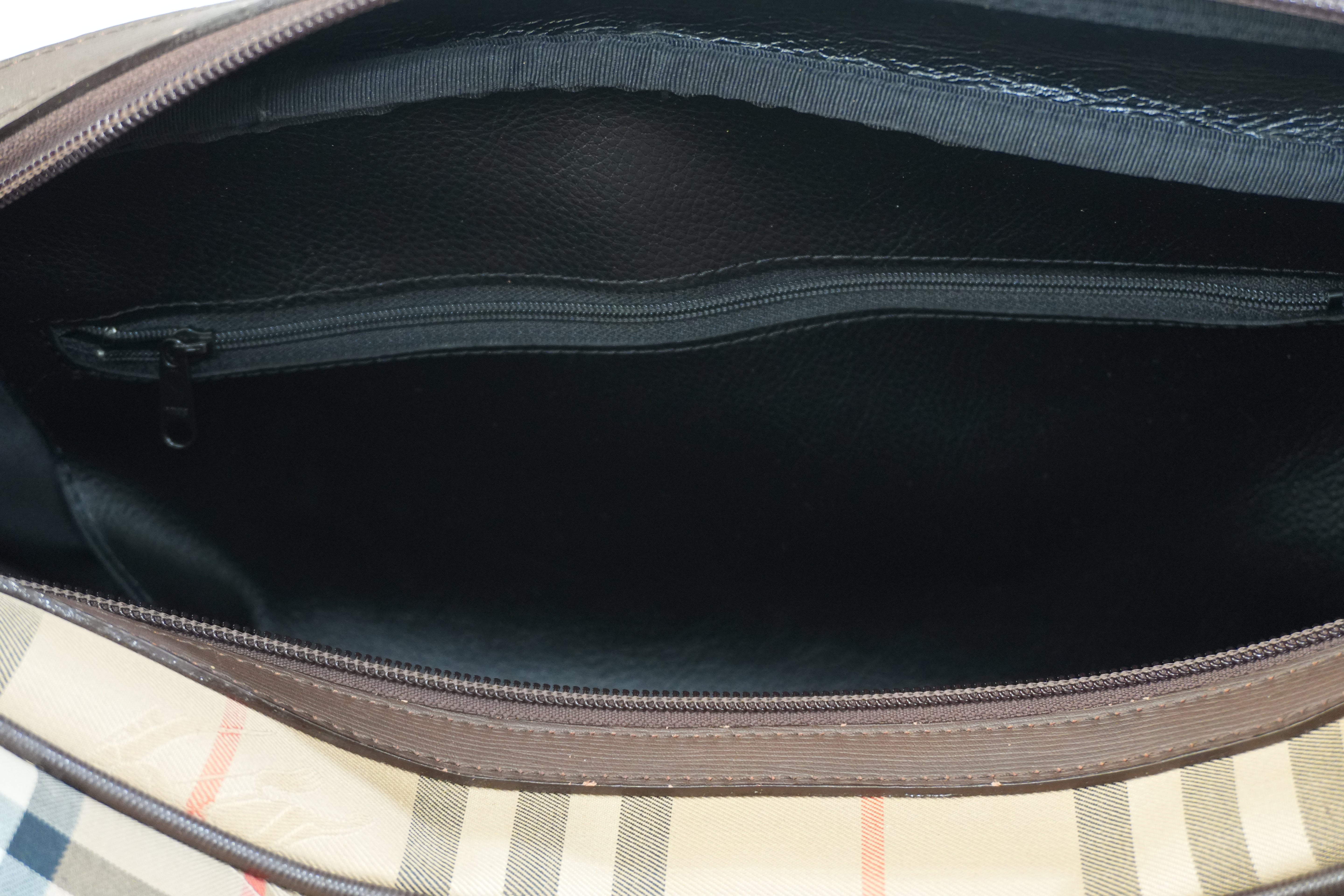 Pre-owned Burberry Vintage Check Duffle Bag Brown