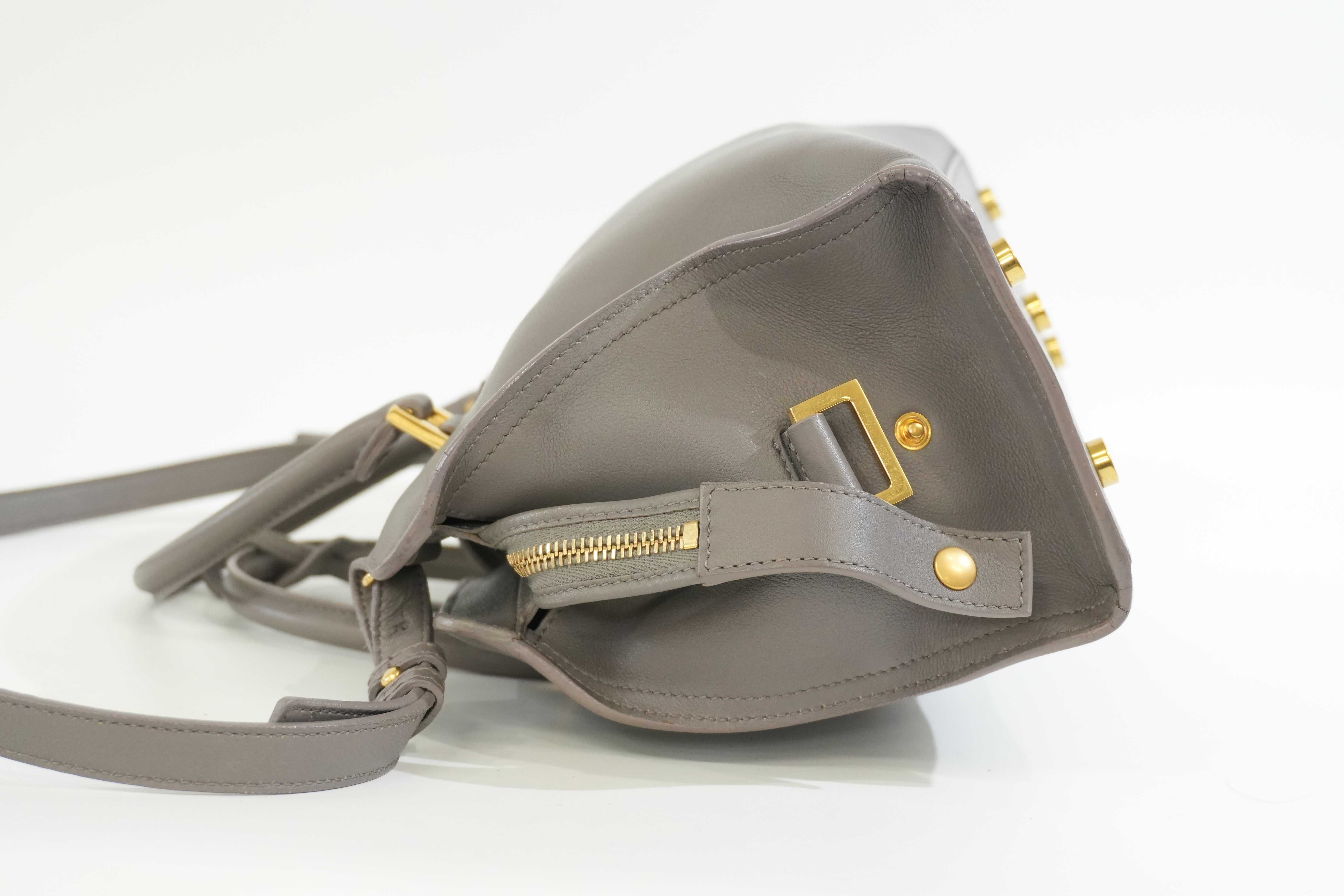 Pre-owned Saint Laurent Small Monogram Cabas Handbag Fog
