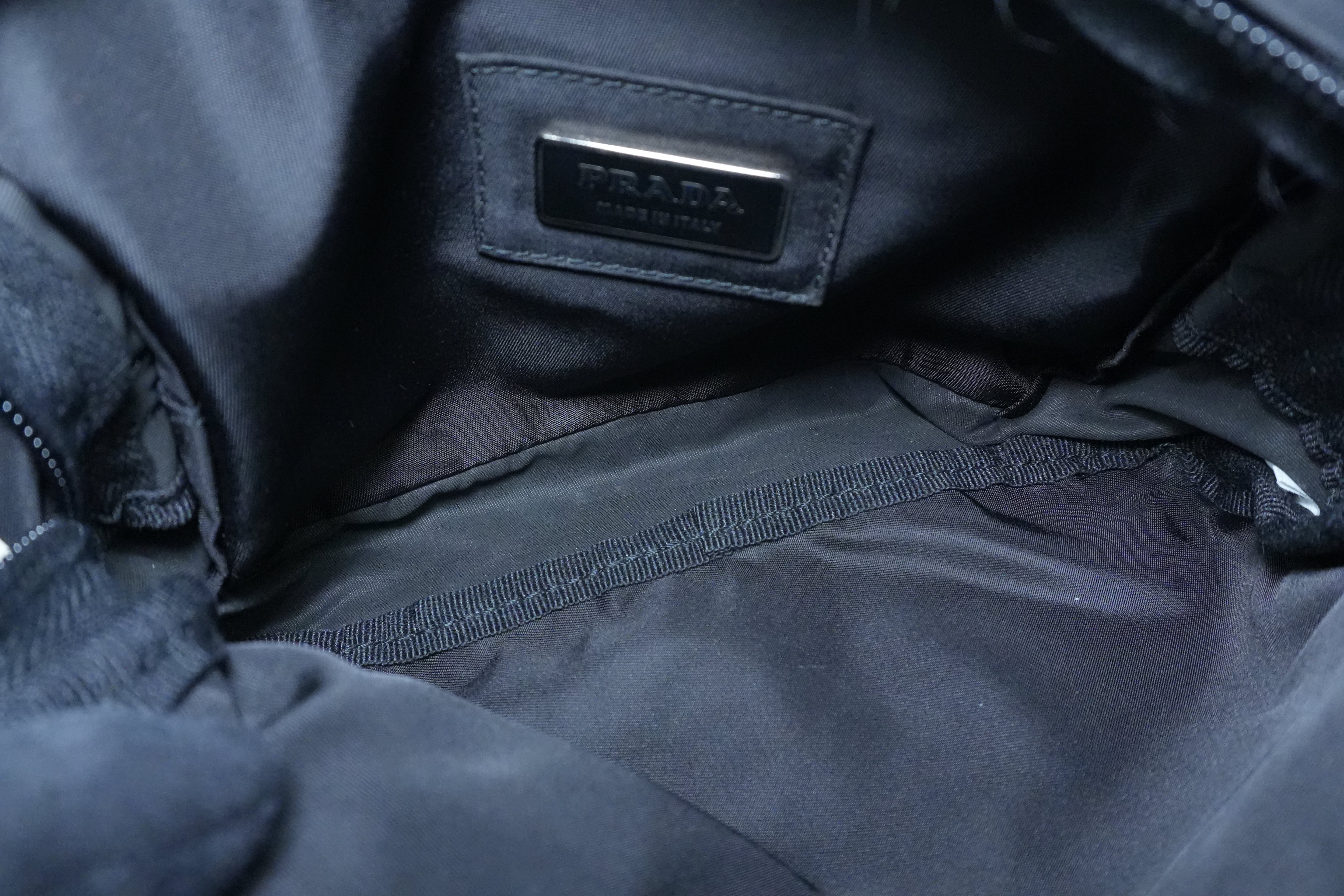 Pre-owned Prada Nylon Body Bag Black