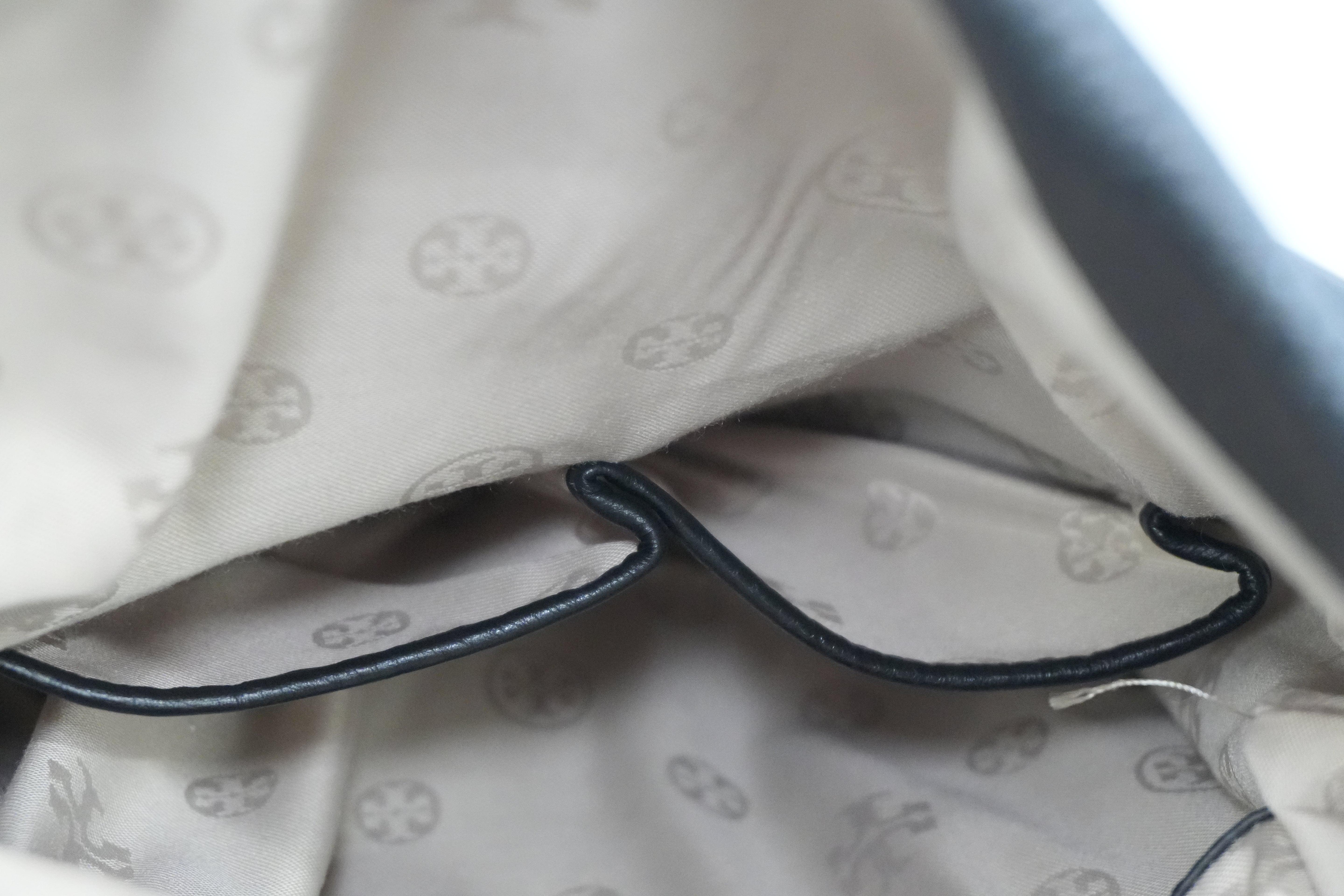 Pre-owned Tory Burch Shoulder Bag Black