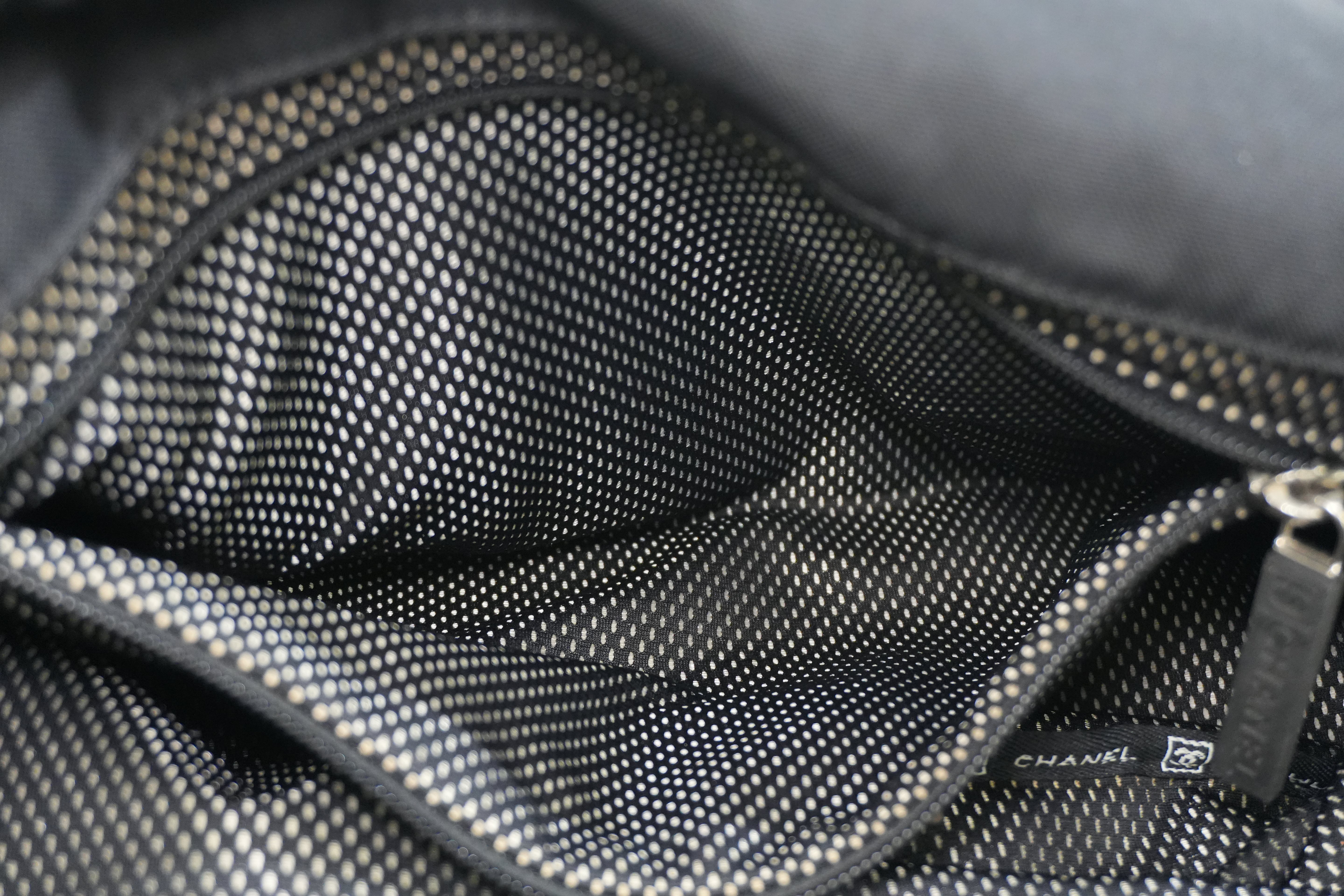 Pre-owned Chanel Sports Line Shoulder Bag Black