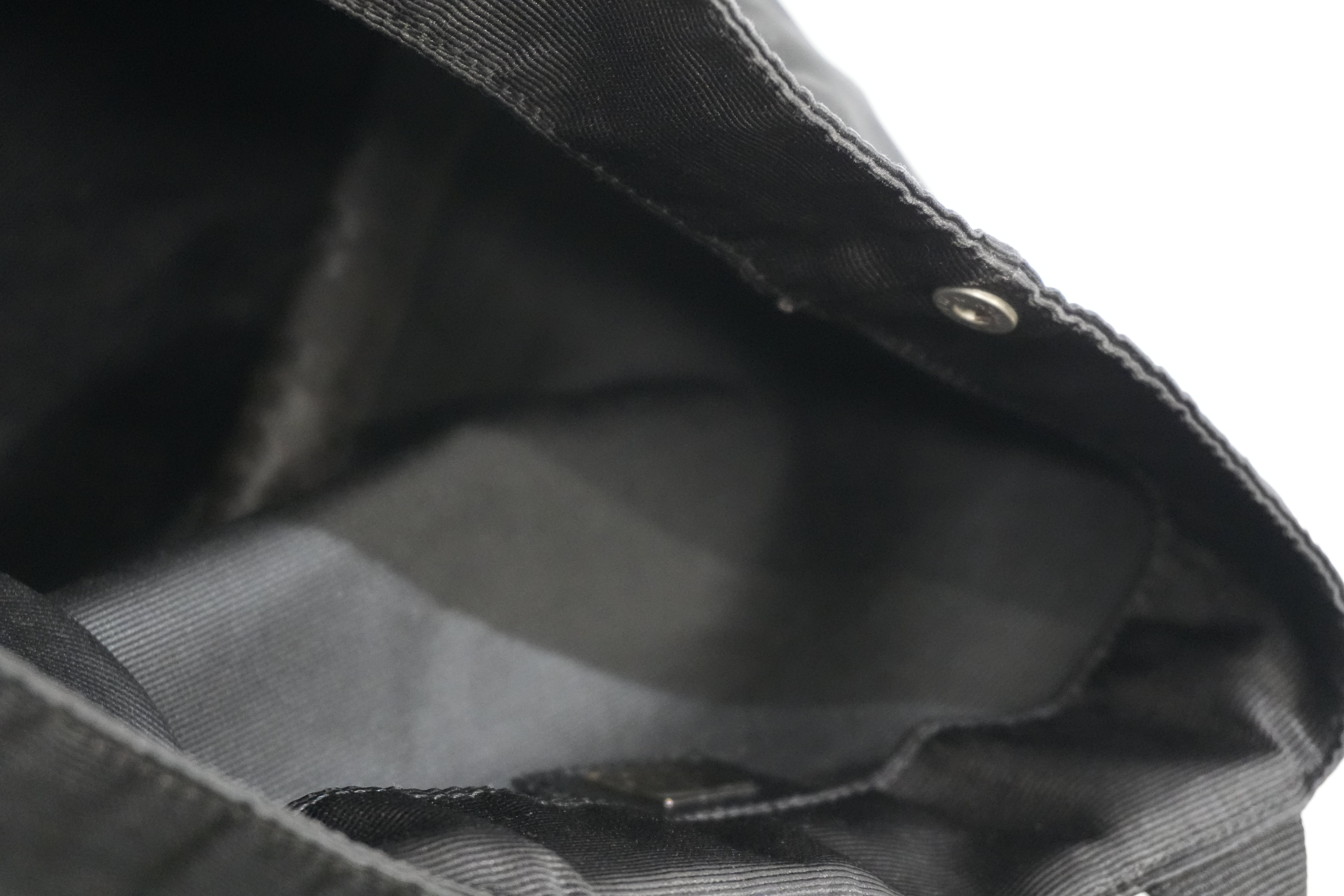 Pre-owned Fendi Handbag Black