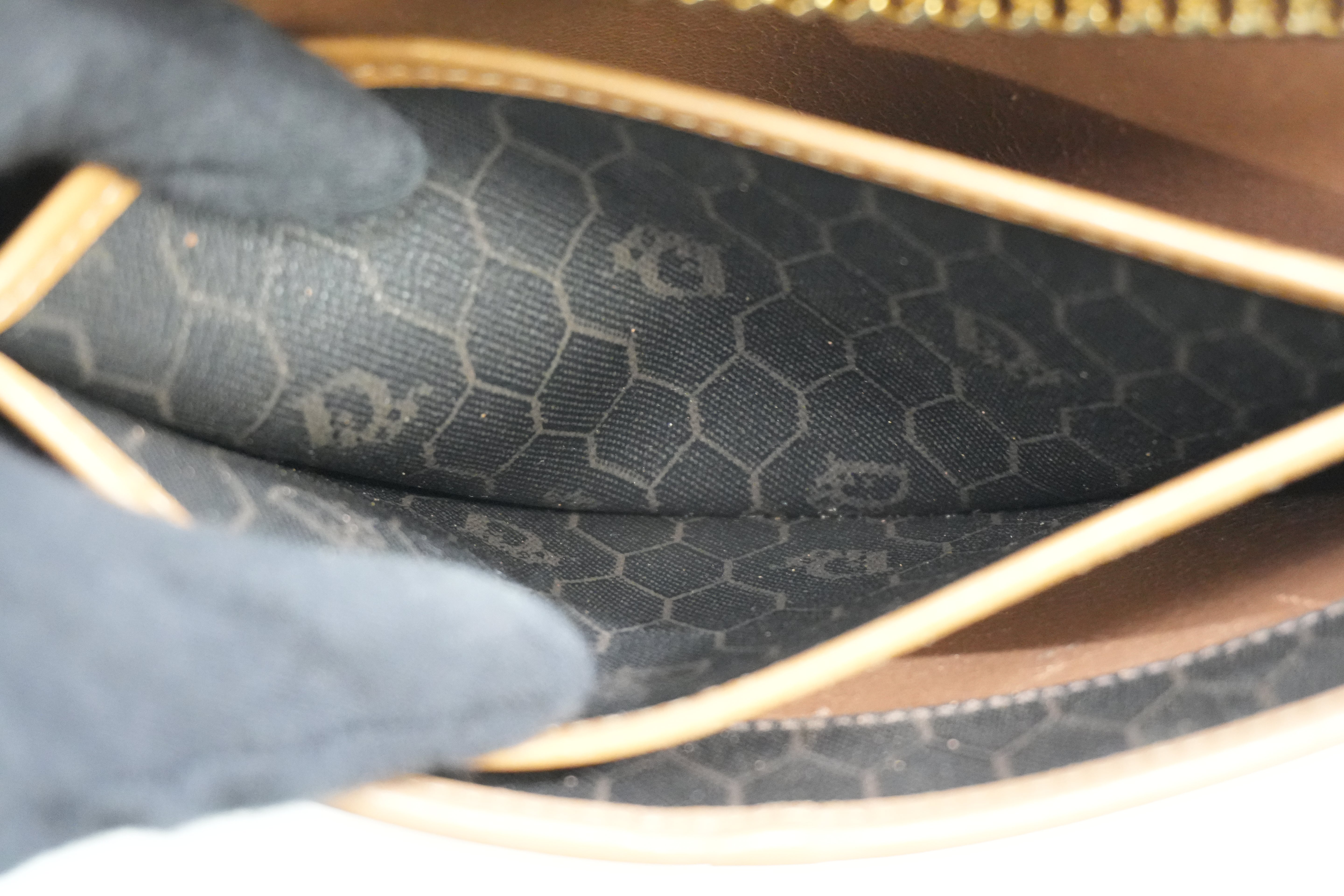 Pre-owned Dior Honeycomb Chain Crossbody Bag Black