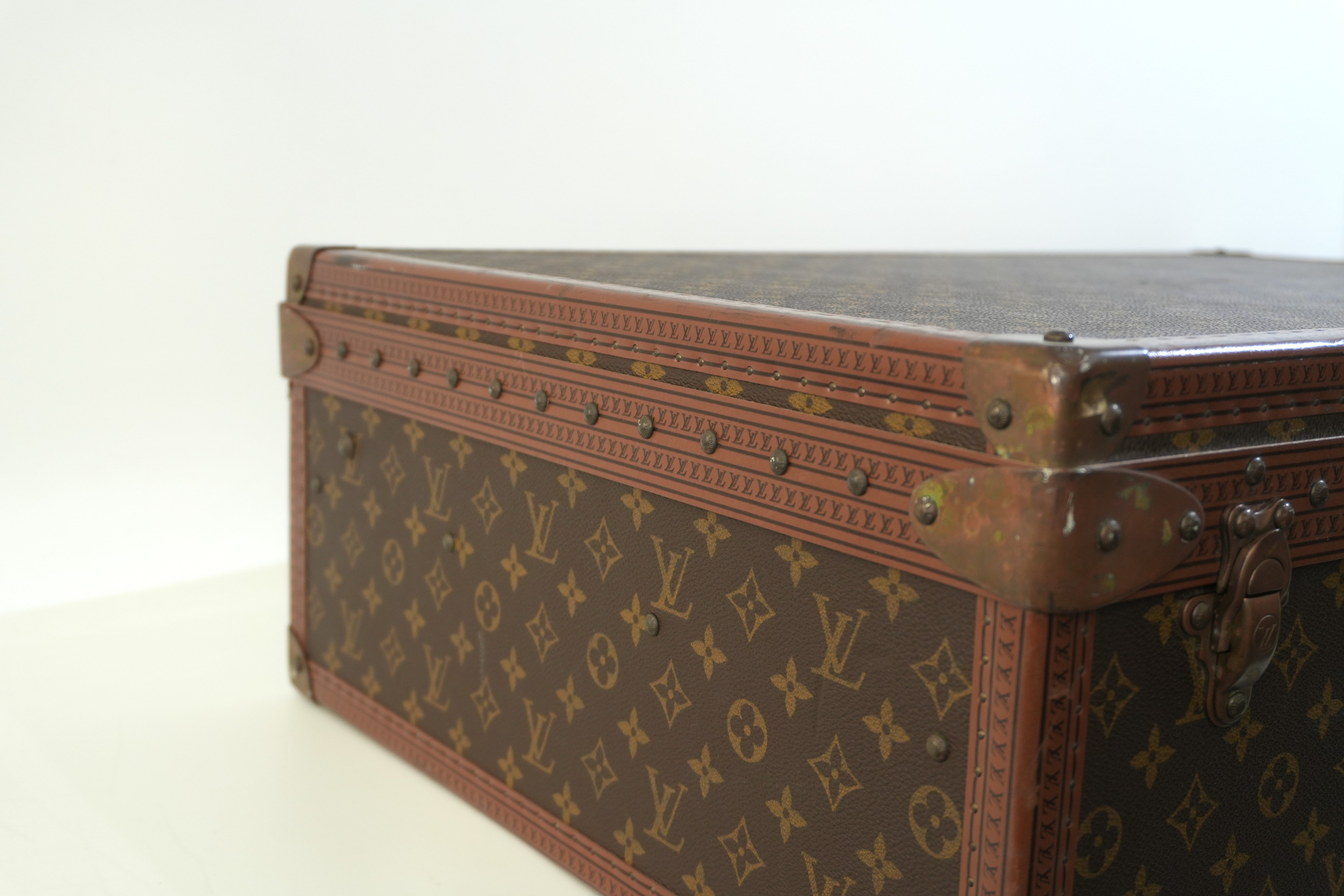 Pre-owned Louis Vuitton Mono Trunk 75 Alzer