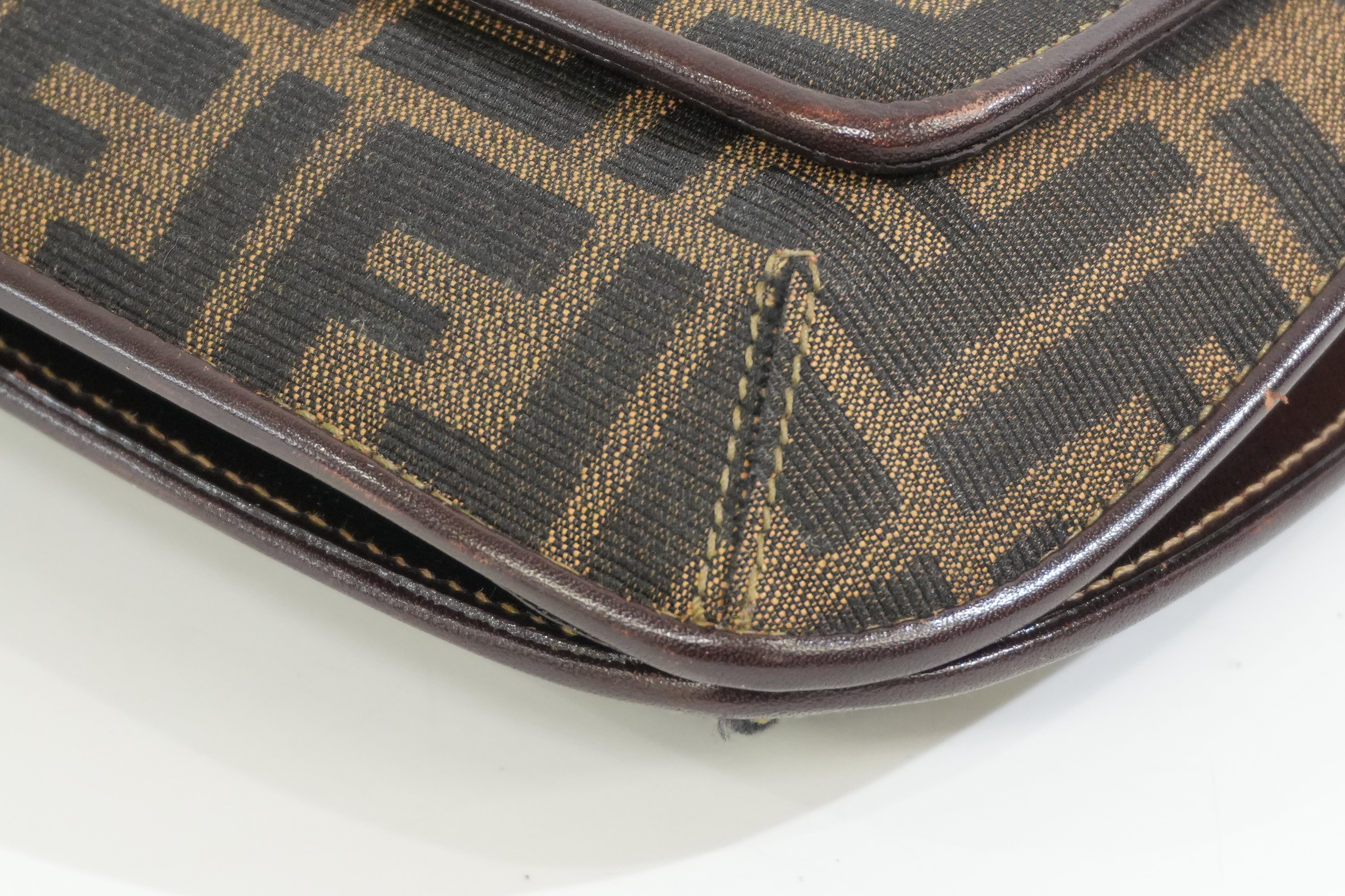 Pre-owned Fendi Zucca Mamma Baguette Top Handle Bag Brown