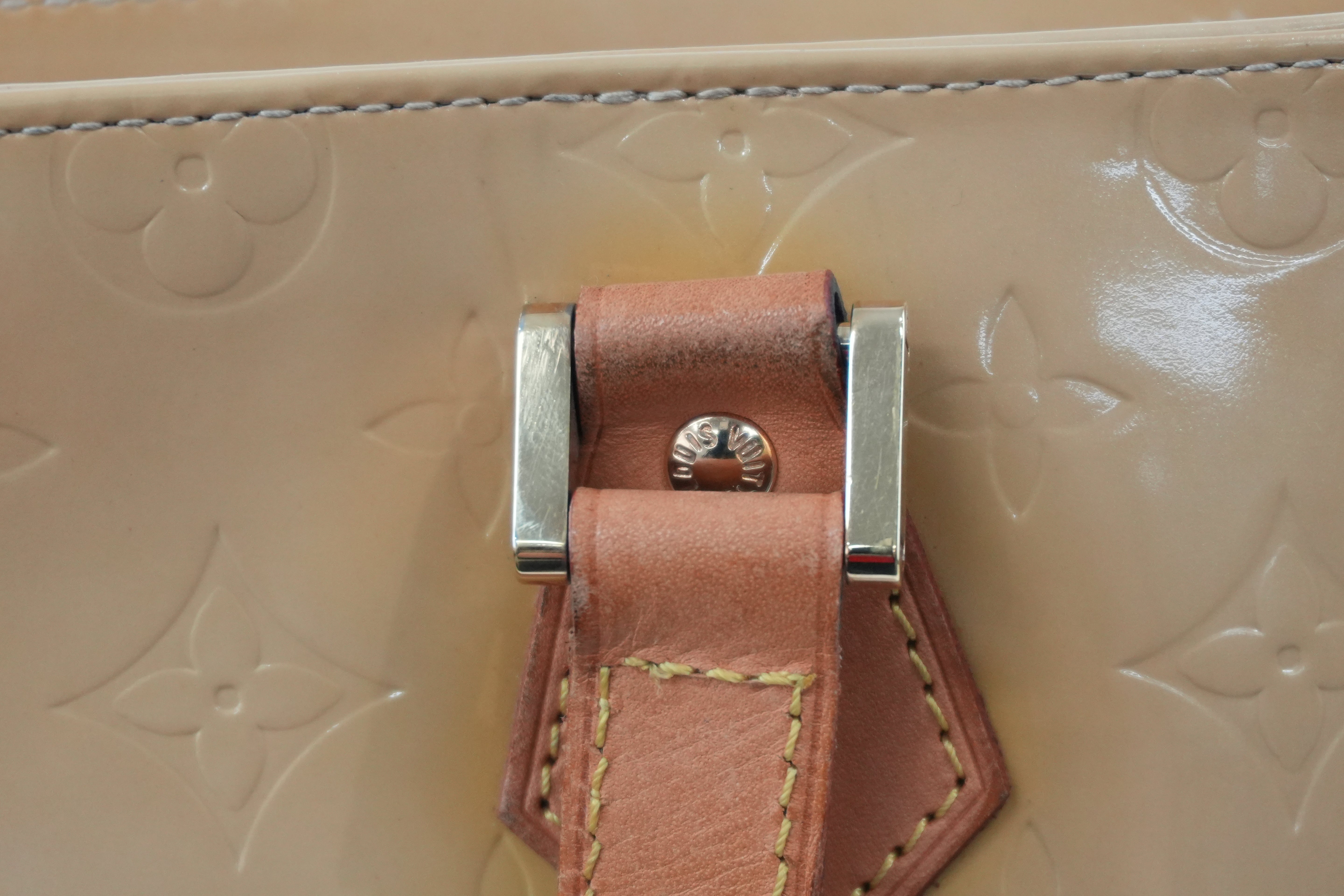 Louis Vuitton Houston Vernis Handbag Used