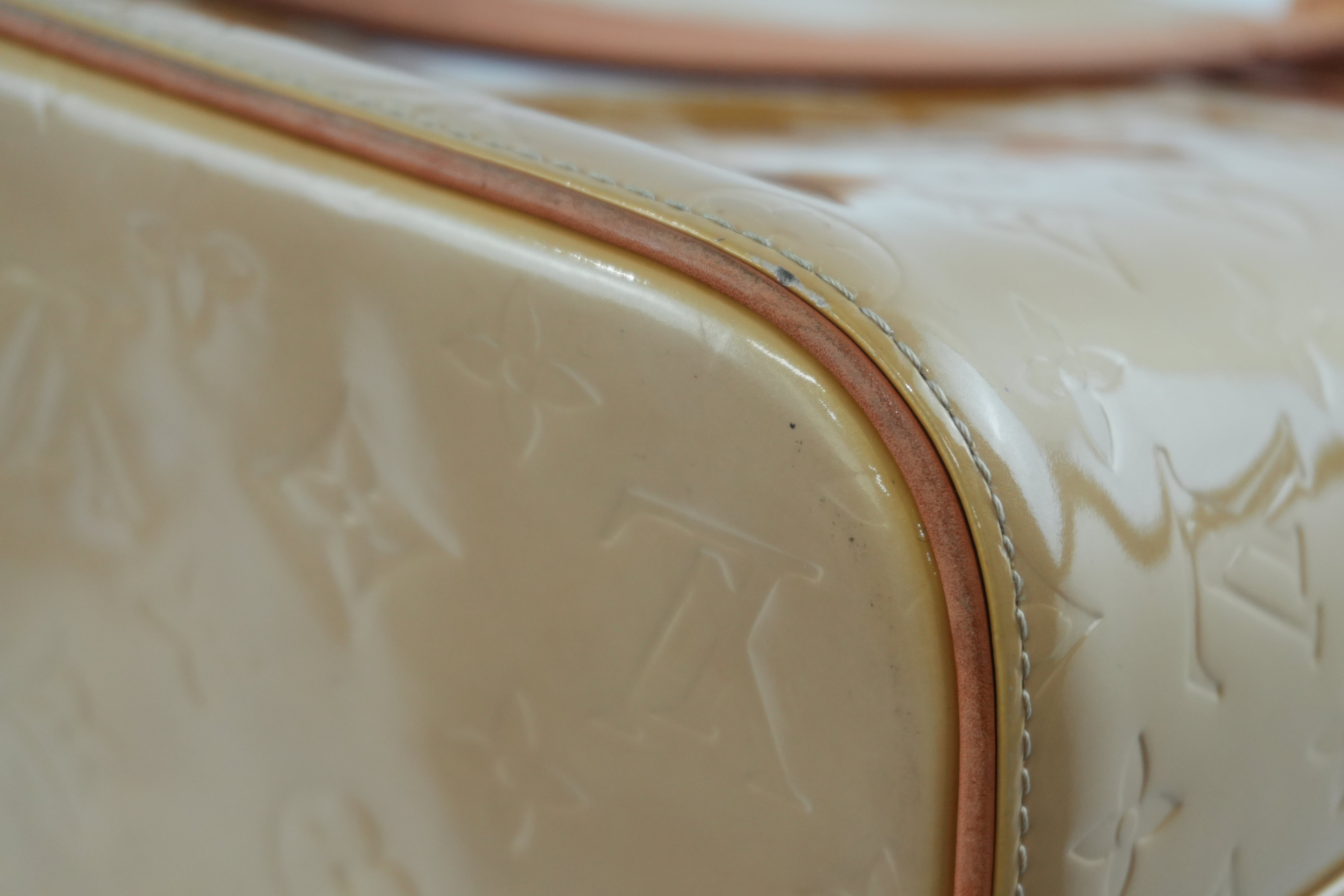 Louis Vuitton Houston Vernis Handbag Used