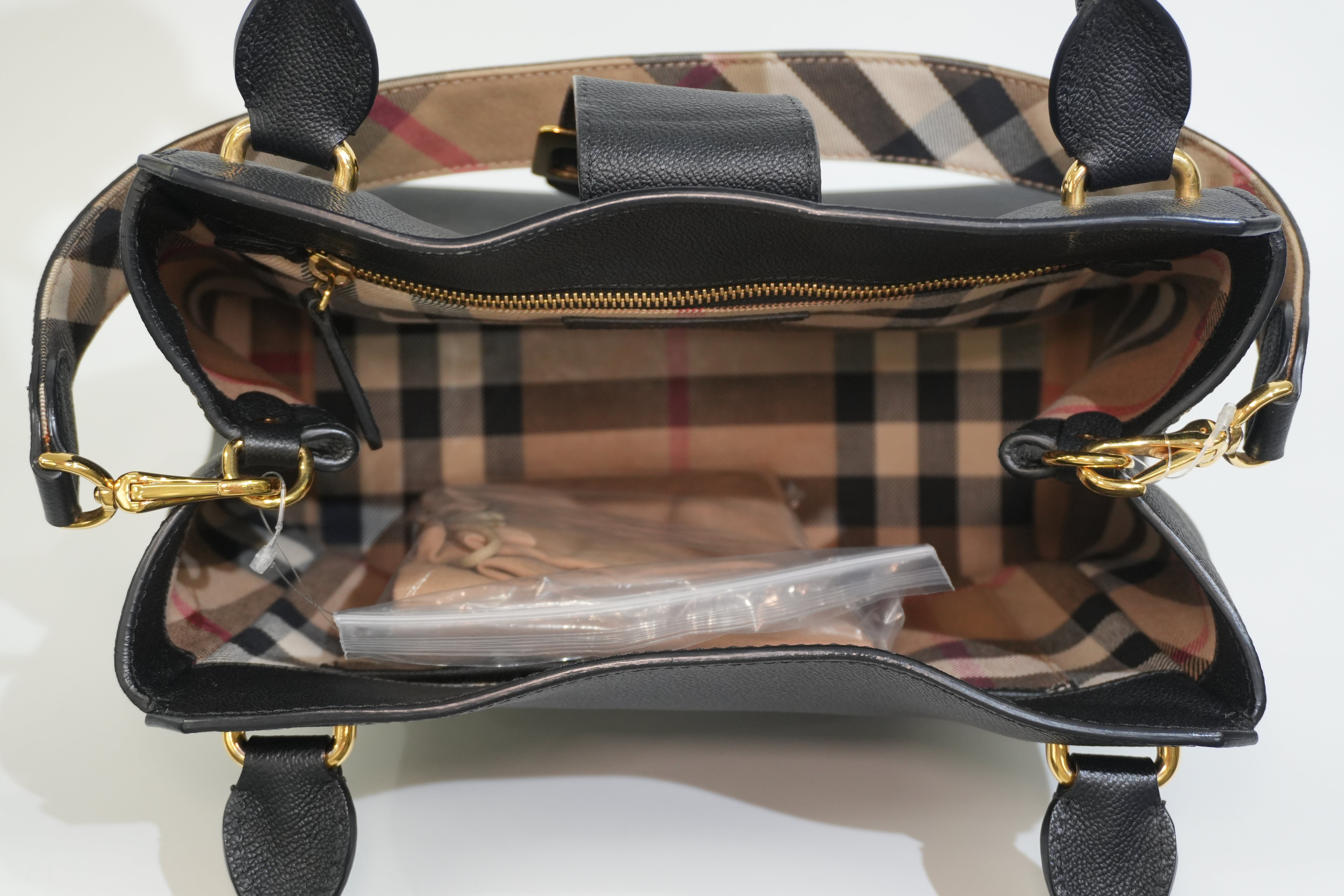 Pre-owned Burberry Calfskin Leather Two Way Shoulder Bag Black