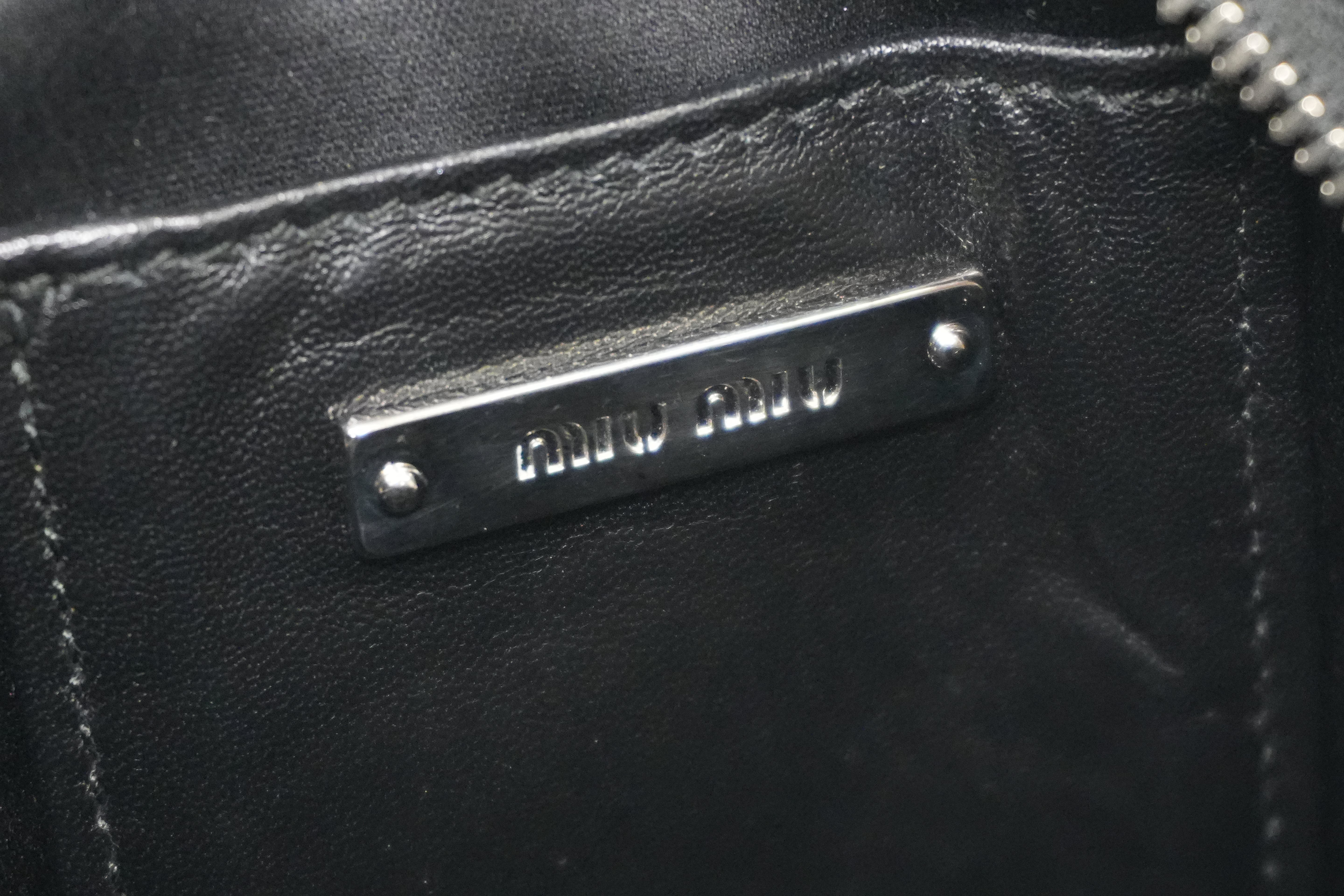 Miumiu Round Crossbody Leather Black Used