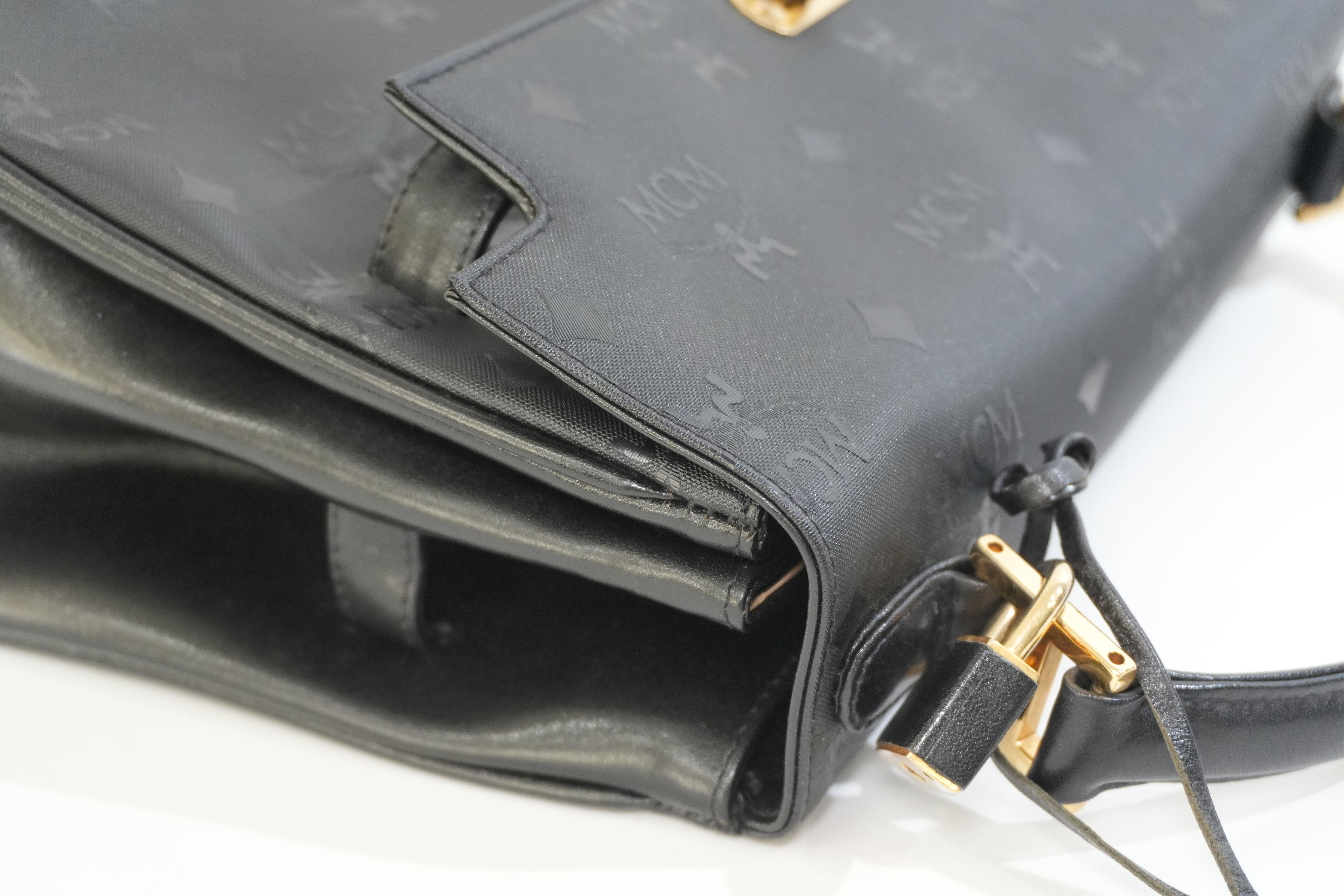 Pre-owned MCM Top Handle Handbag Black
