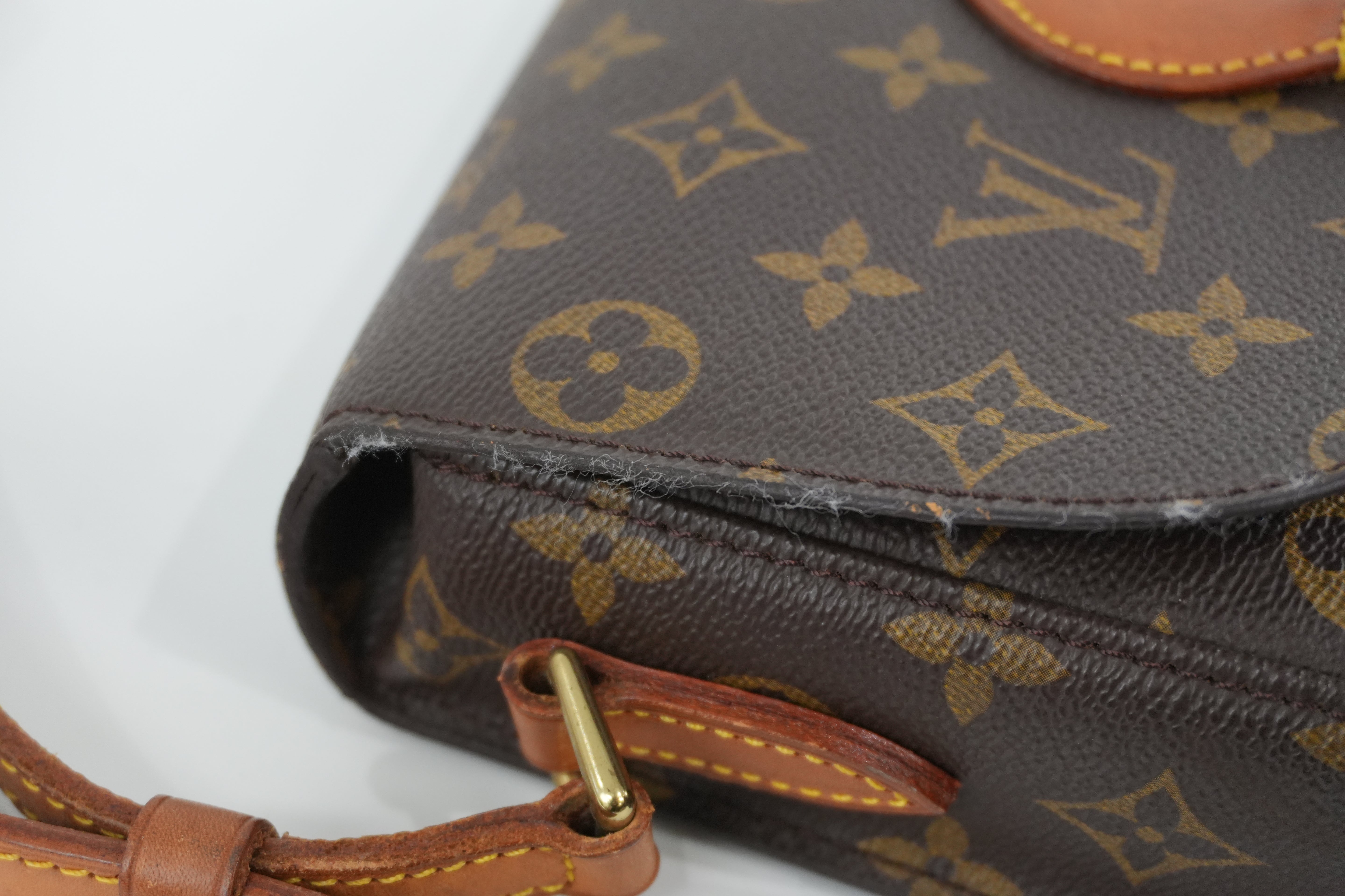 Louis Vuitton Monogram Saint Cloud MM Shoulder Bag Used
