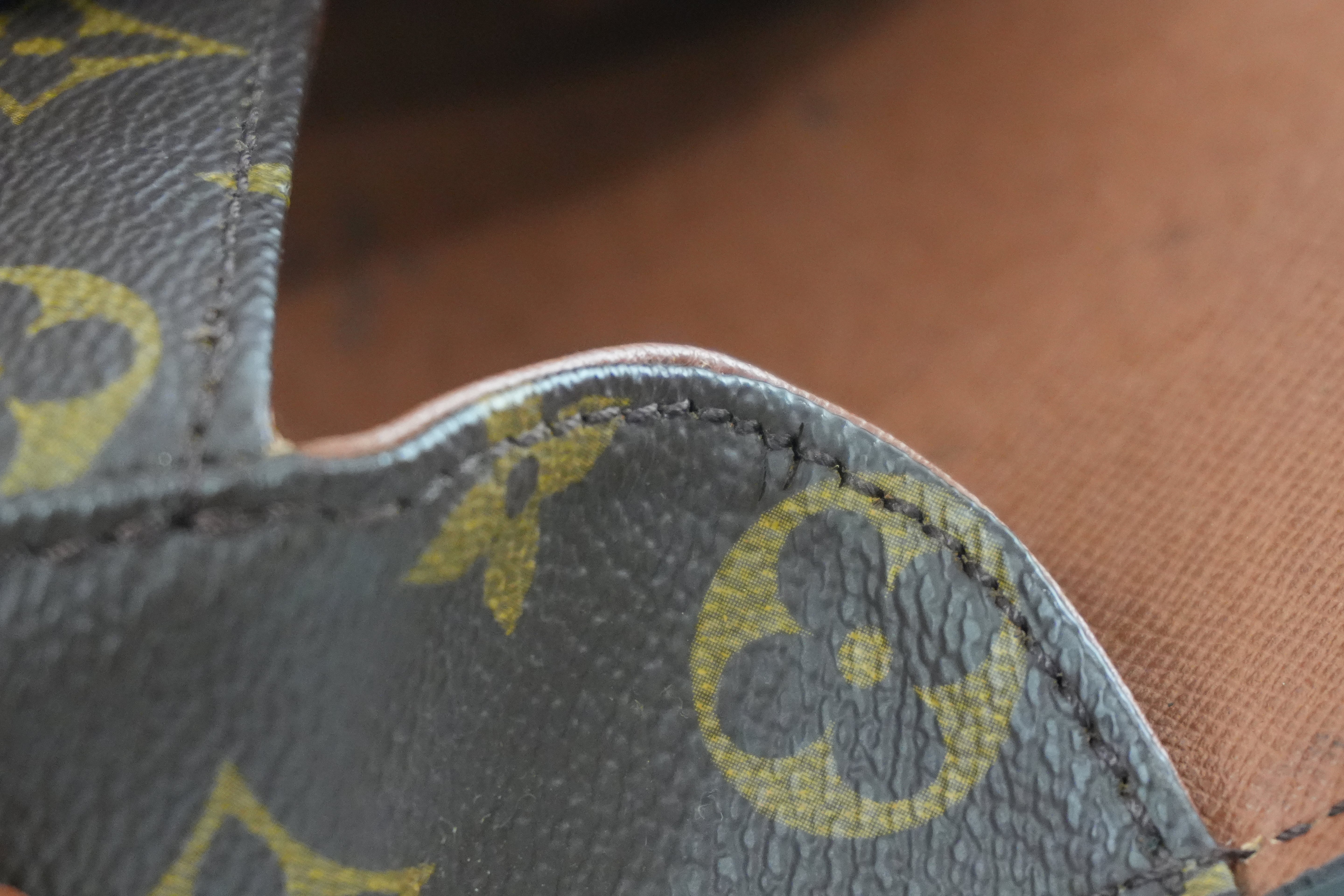 Louis Vuitton Monogram Saint Cloud MM Shoulder Bag Used