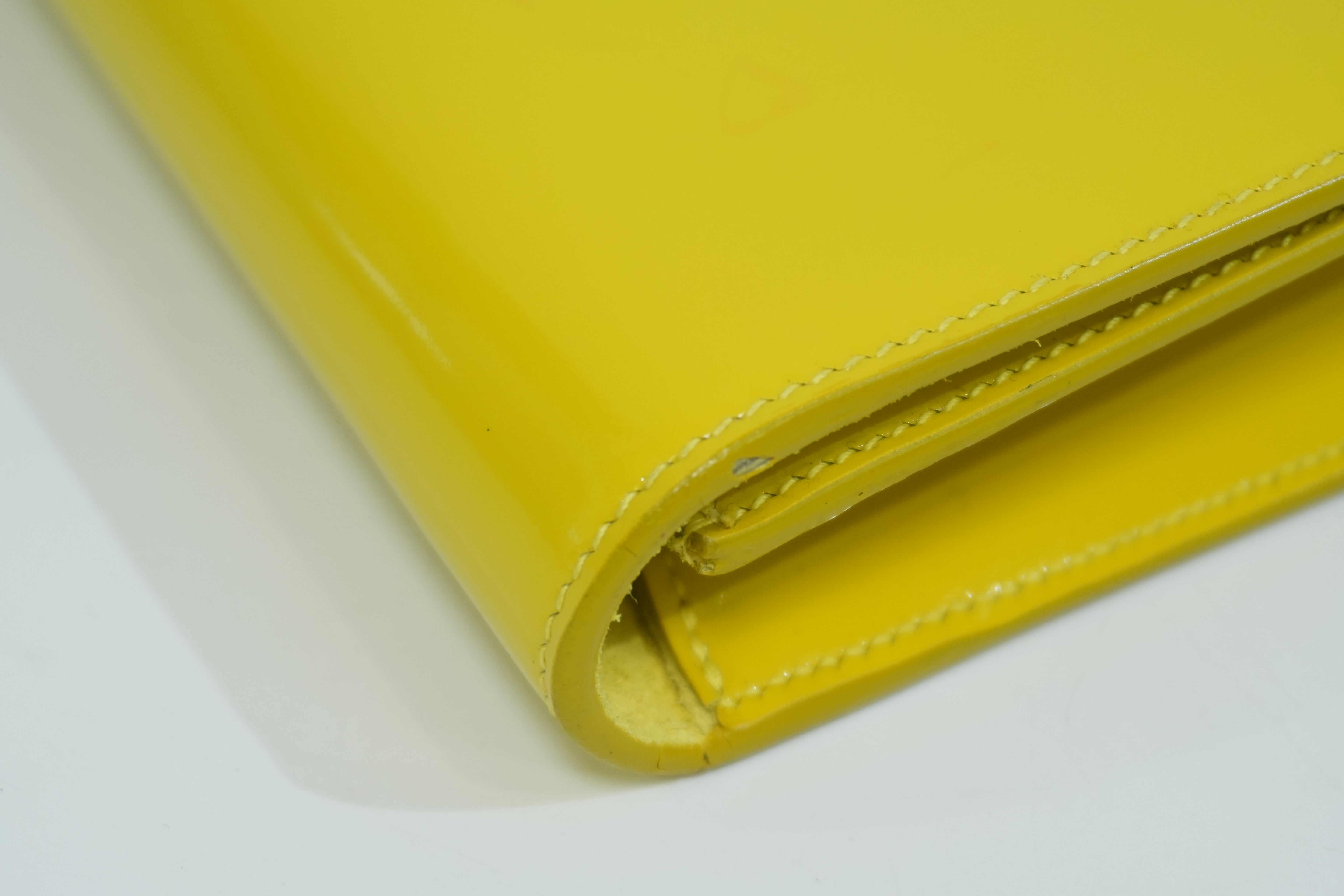 Pre-owned Saint Laurent Calfskin Leather Clutch Bag Yellow