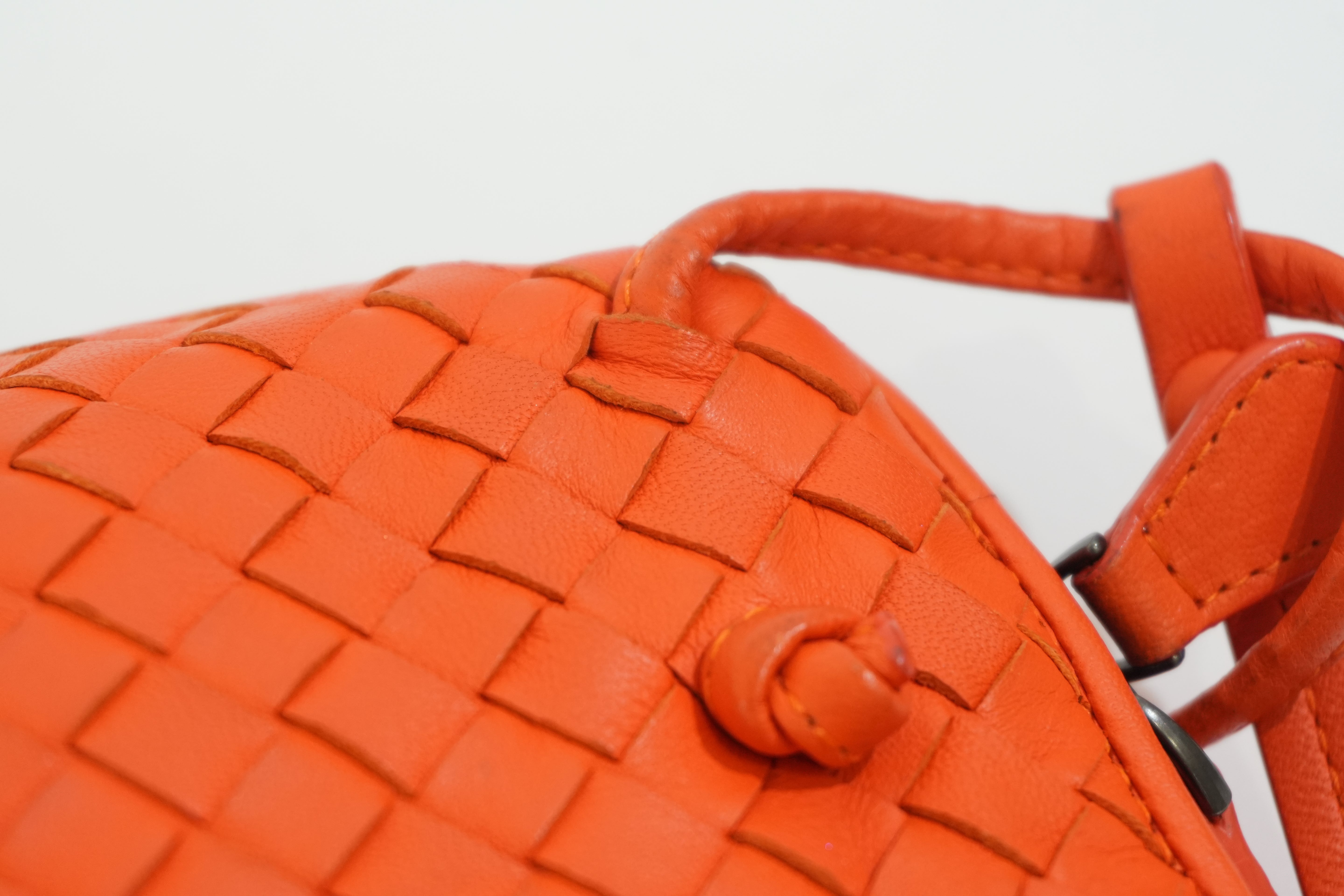 Pre-owned Bottega Intercciato Crossbody Bag Orange