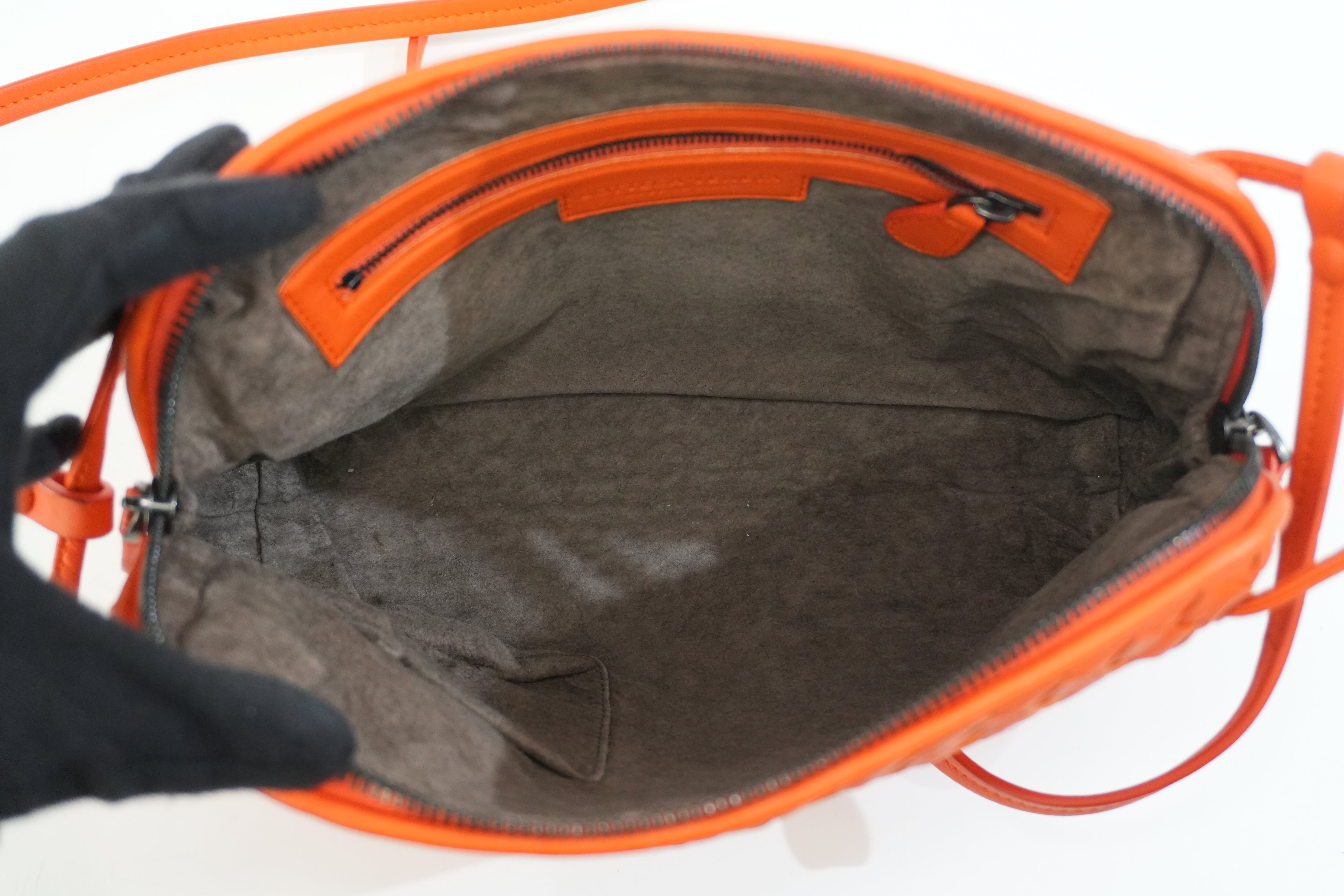 Pre-owned Bottega Intercciato Crossbody Bag Orange