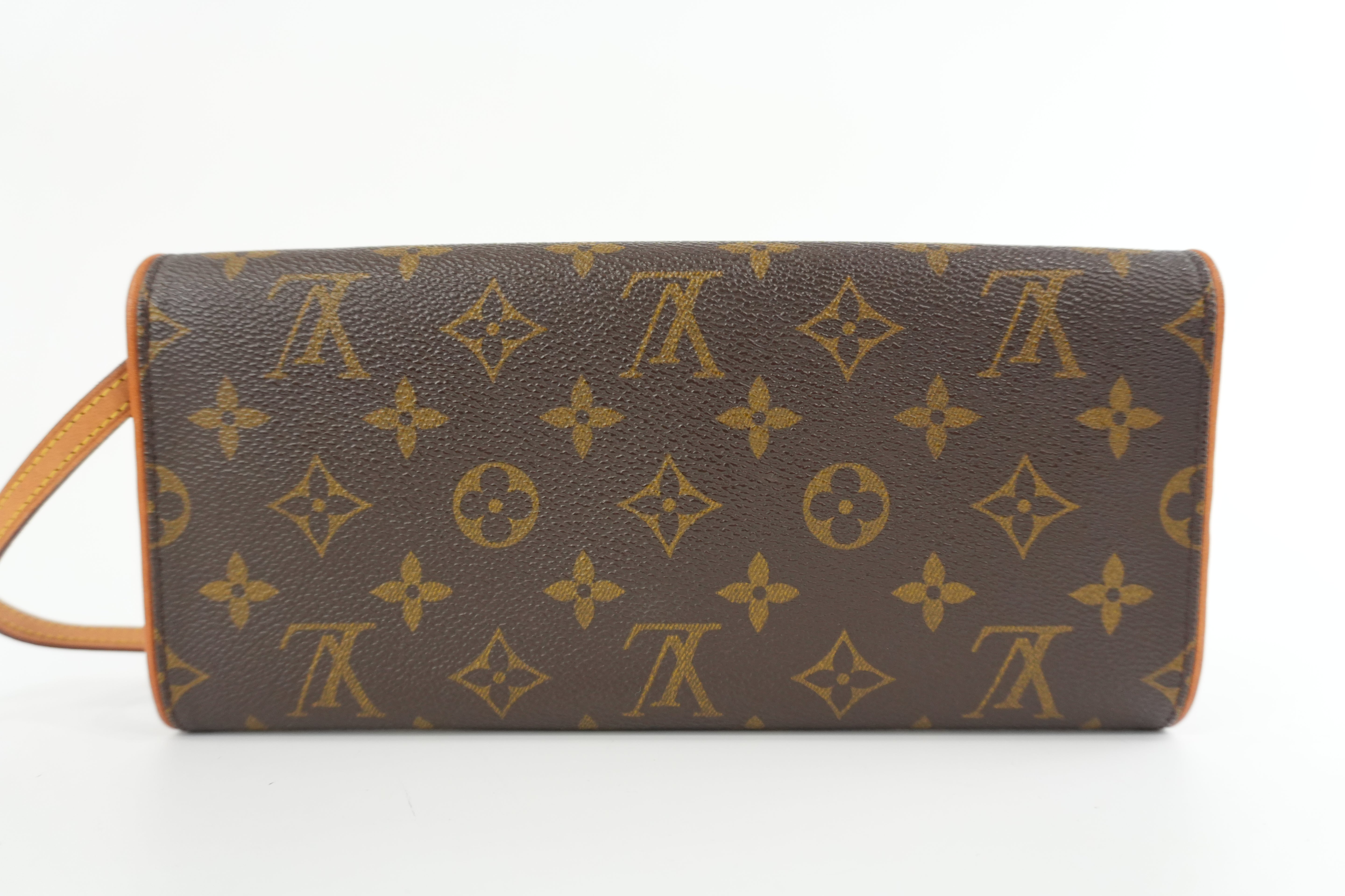 Louis Vuitton Pochette Twin GM Shoulder Bag Used