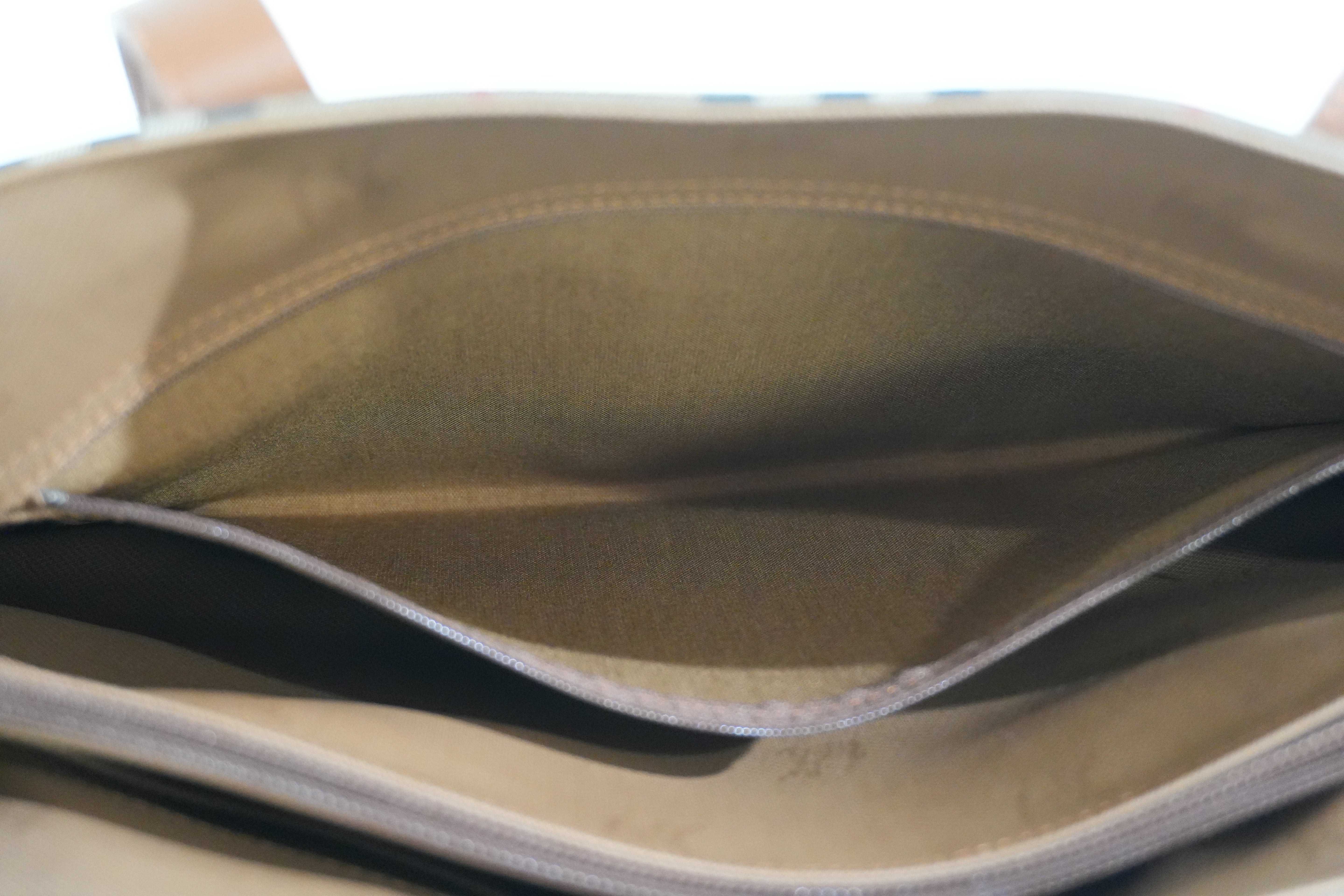 Pre-owned Burberry Haymarket Tote Bag Beige