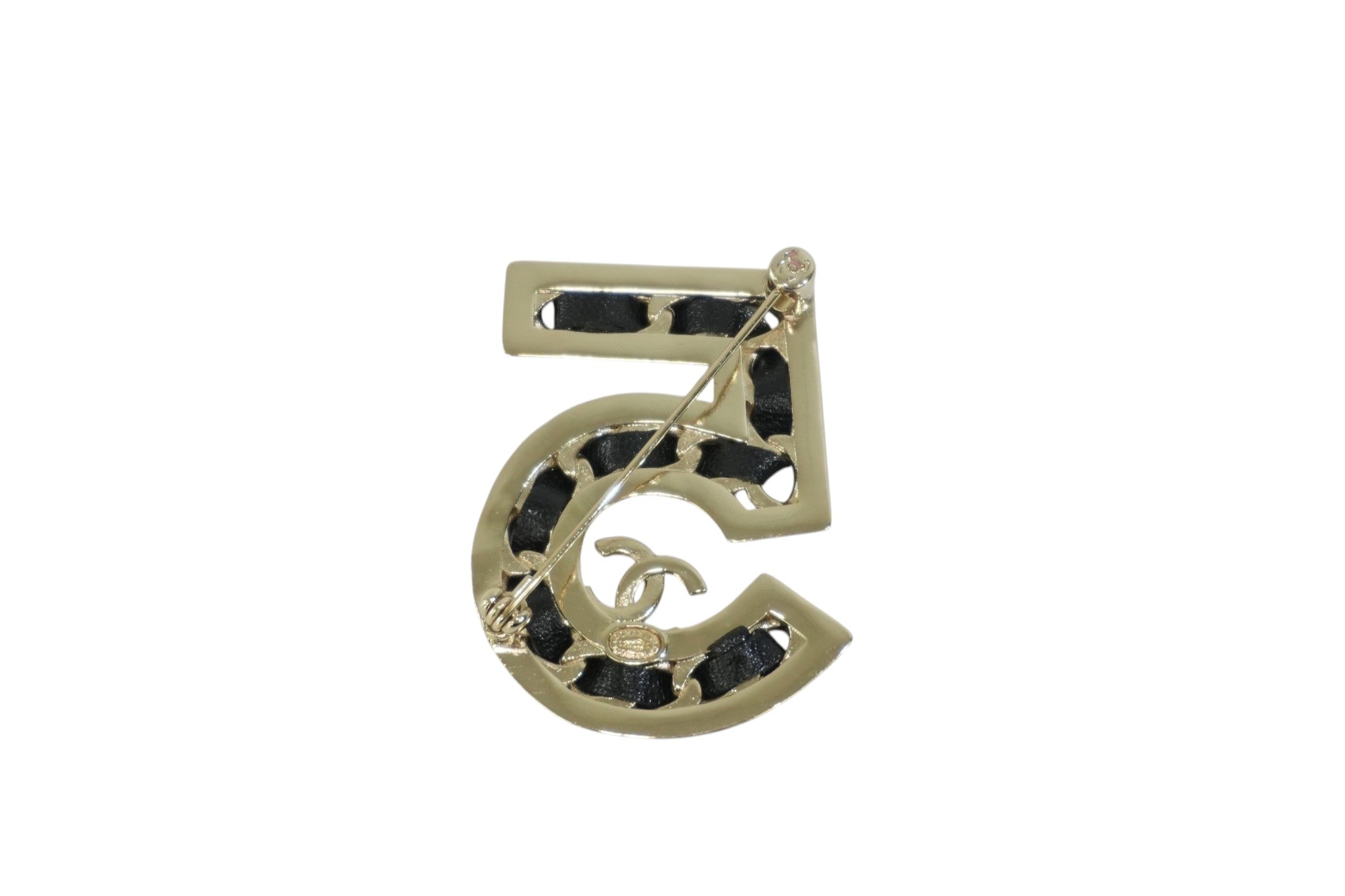 Pre-owned Chanel Number 5 Brooch Silver tone