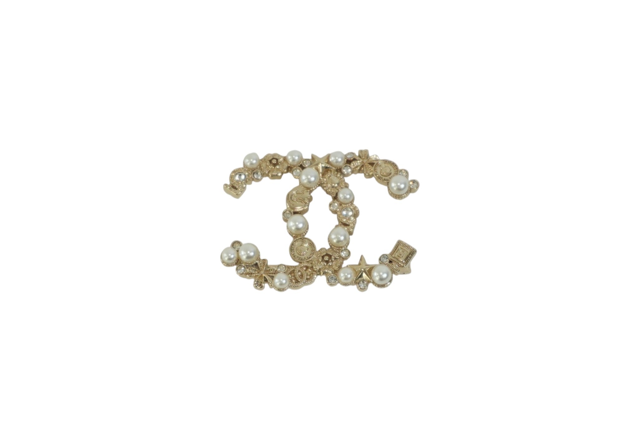 Pre-owned Chanel CC Brooch Silver tone