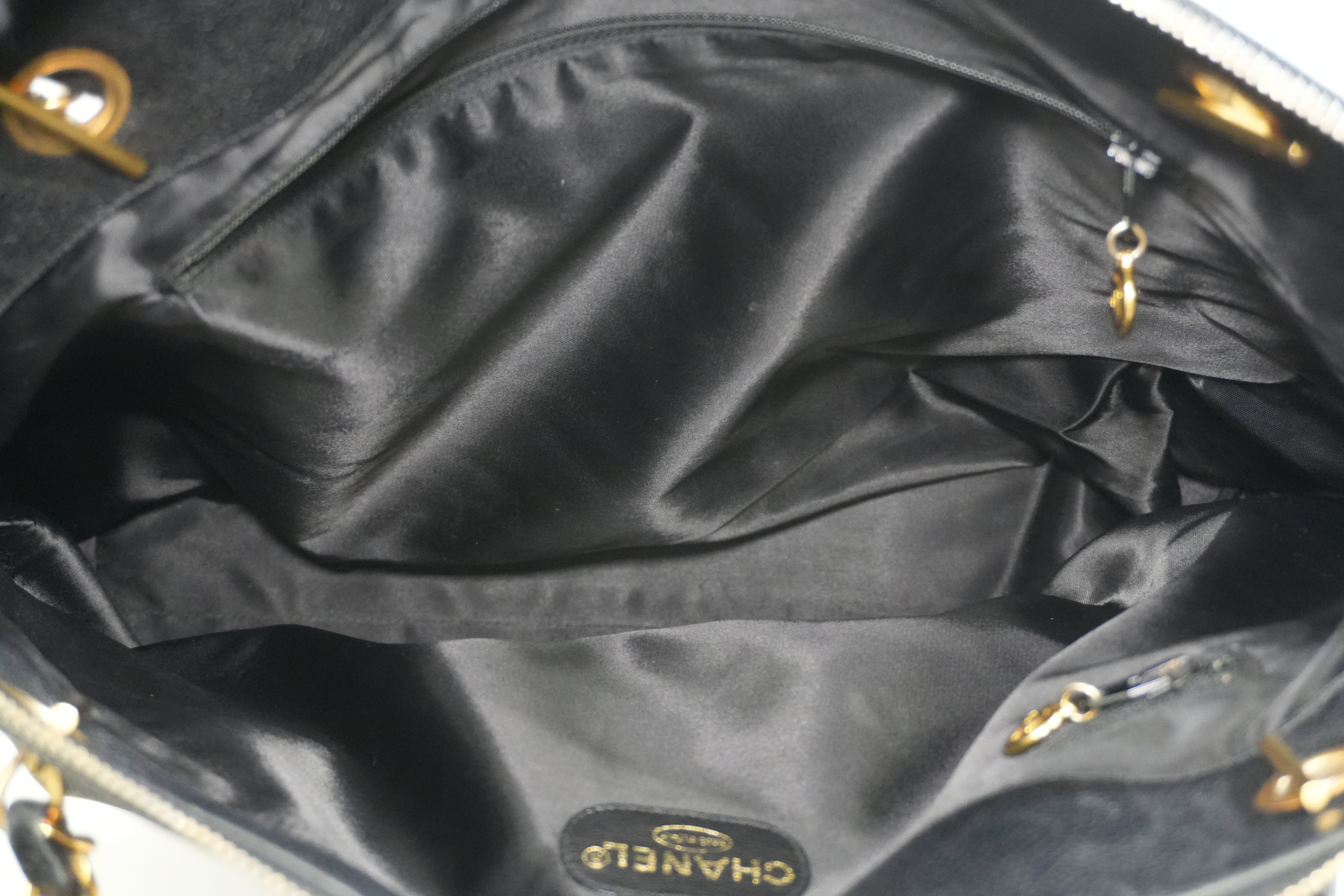 Pre-owned Caviar Skin Leather Chain Shoulder Tote Bag Black