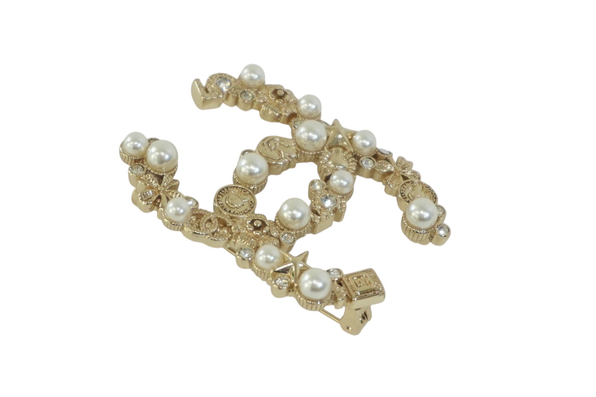 Pre-owned Chanel CC Brooch Silver tone