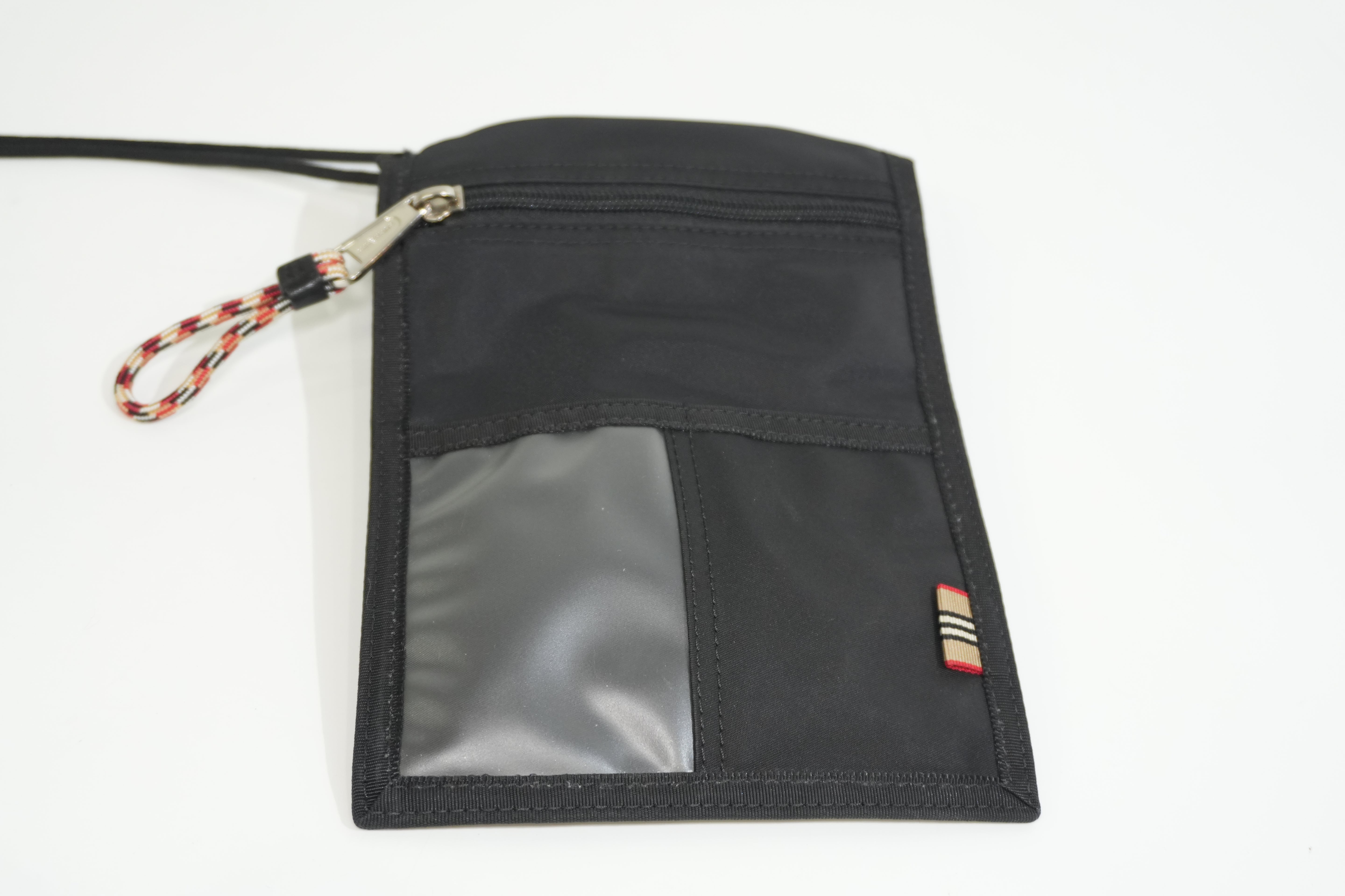 Pre-owned Burberry Crossbody Bag Black