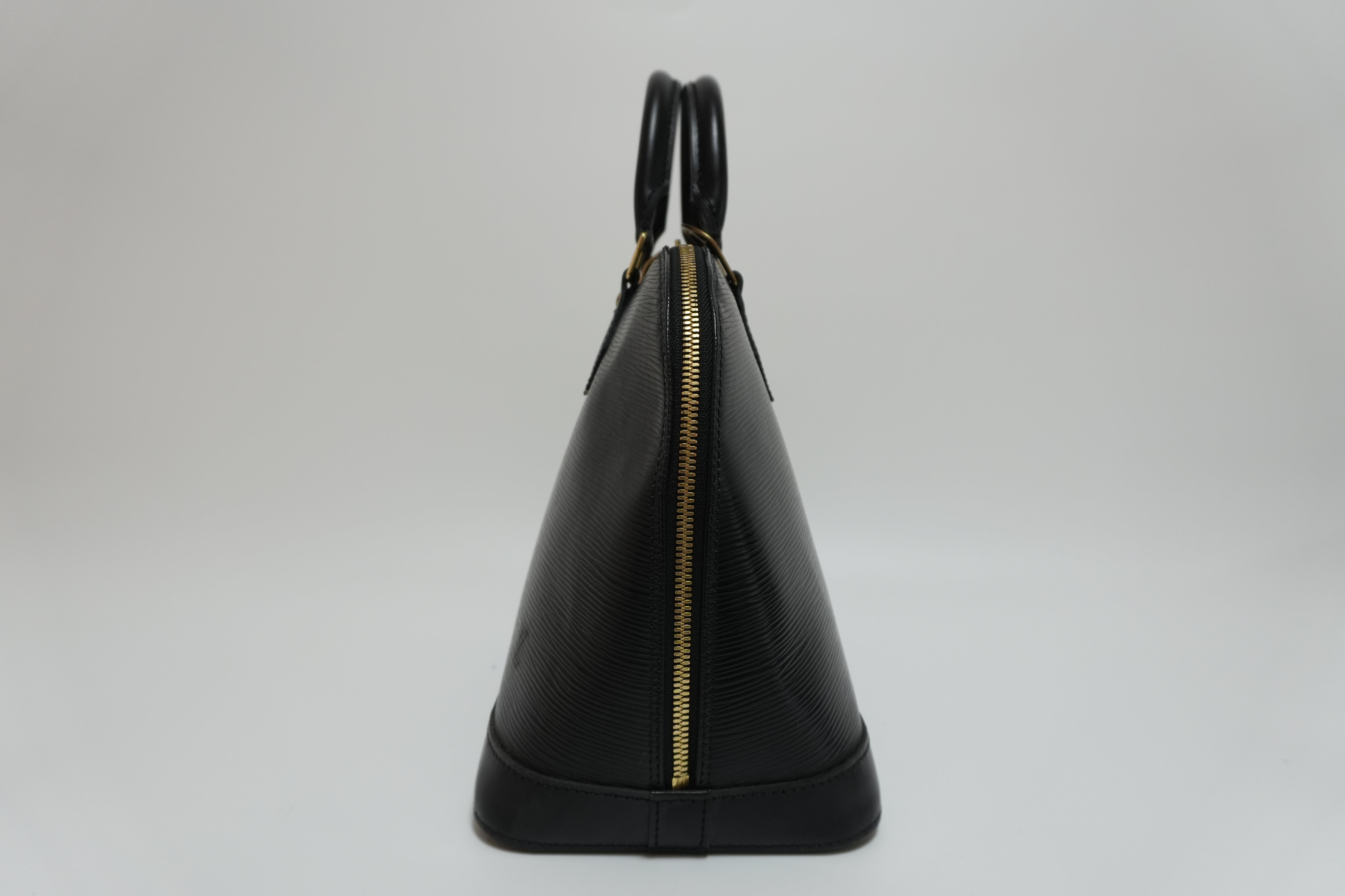 Louis Vuitton Epi Alma PM Handbag Black Used