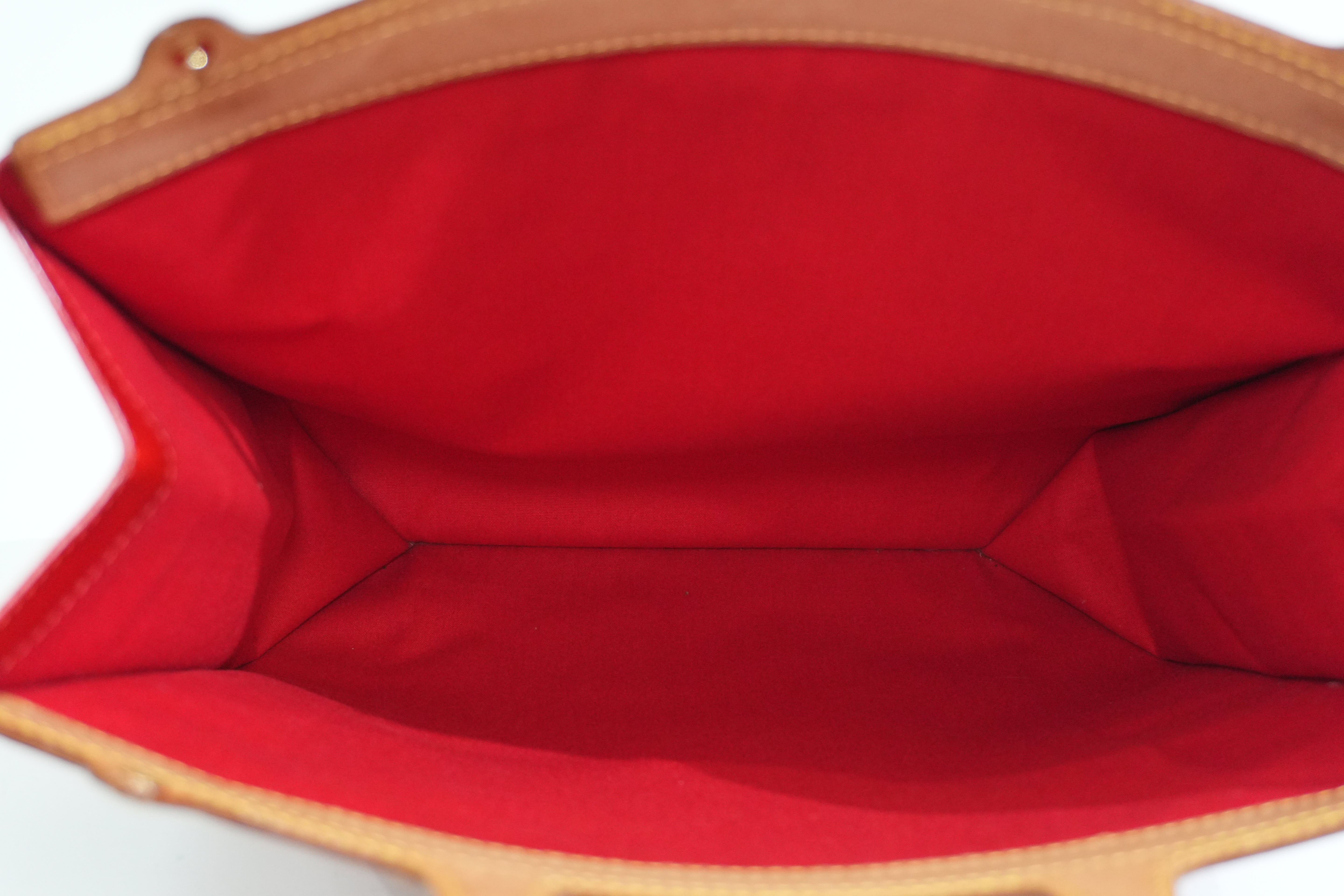 Pre-owned Louis Vuitton Vernis Tote Bag Red