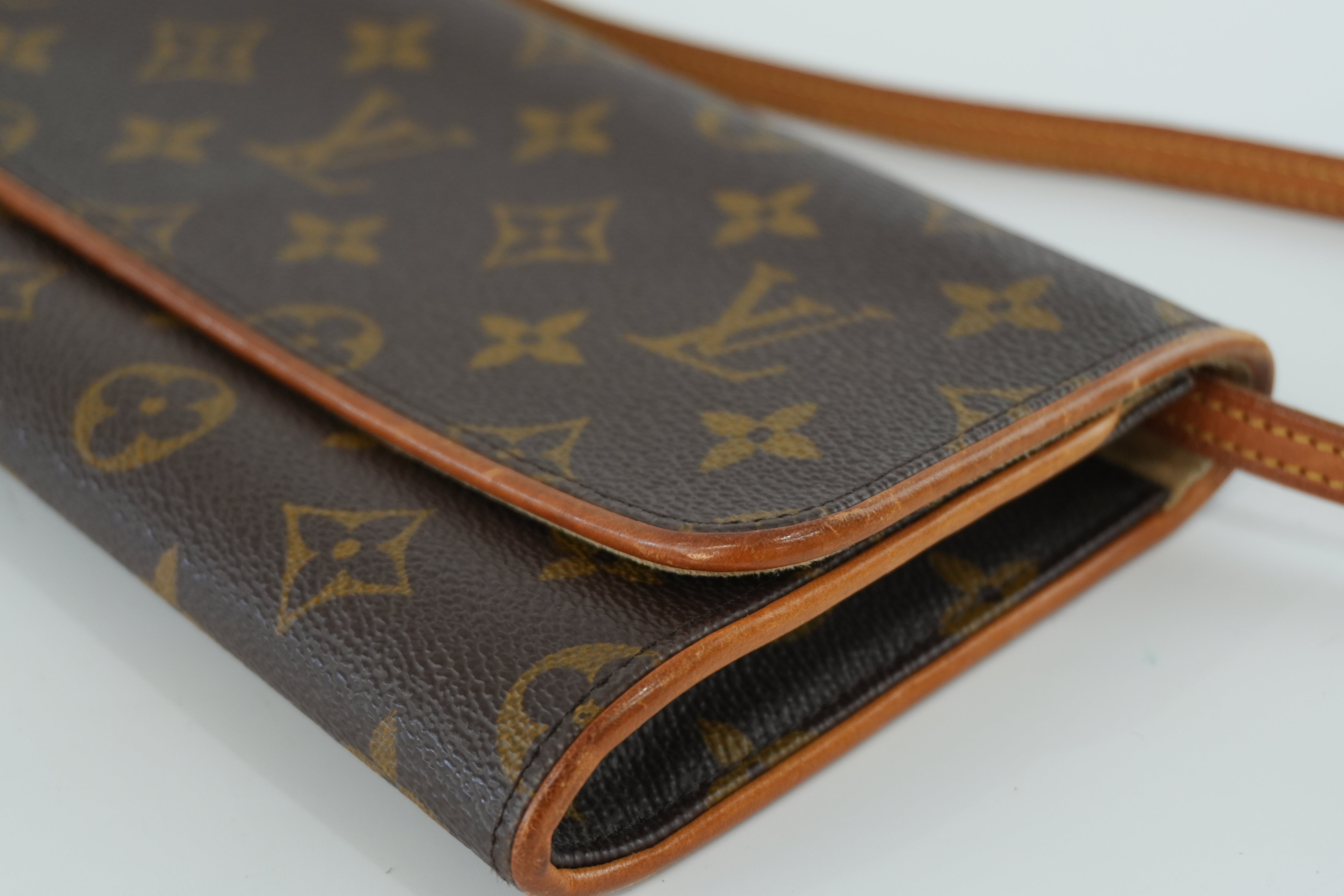 Louis Vuitton Monogram Pochette Twin GM Shoulder Bag Used