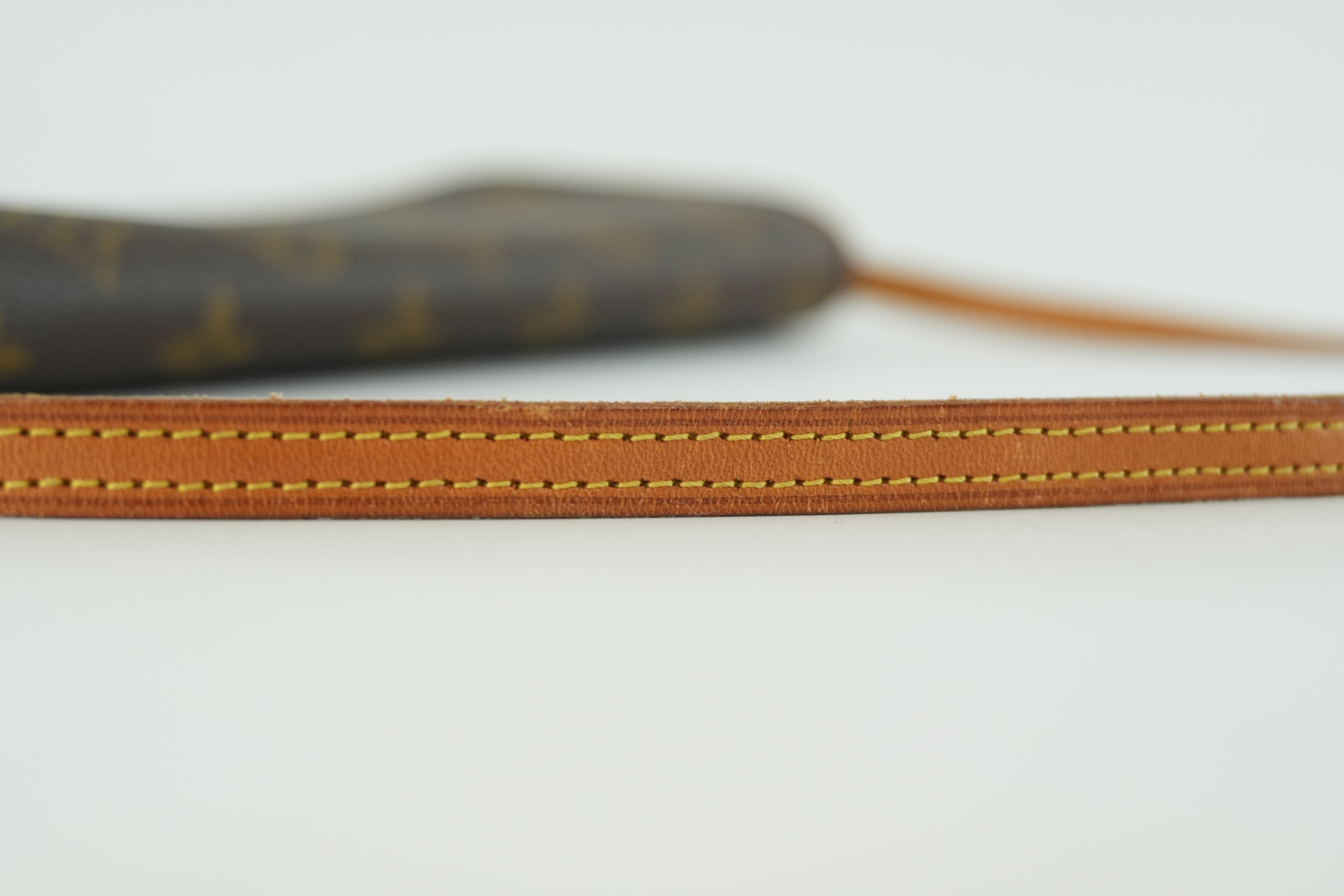 Louis Vuitton Monogram Pochette Twin GM Shoulder Bag Used