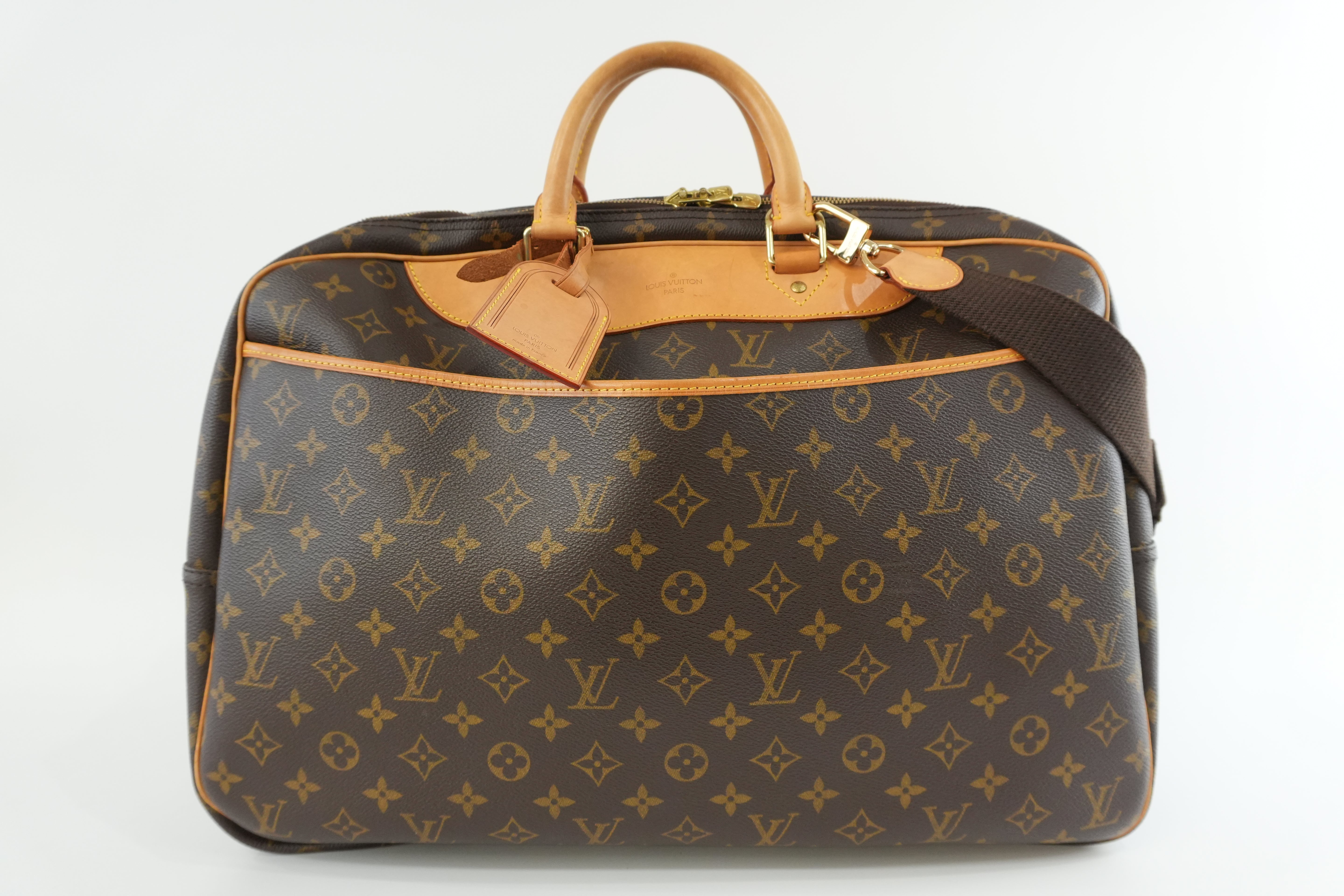 Louis Vuitton Monogram Alize 24 Used