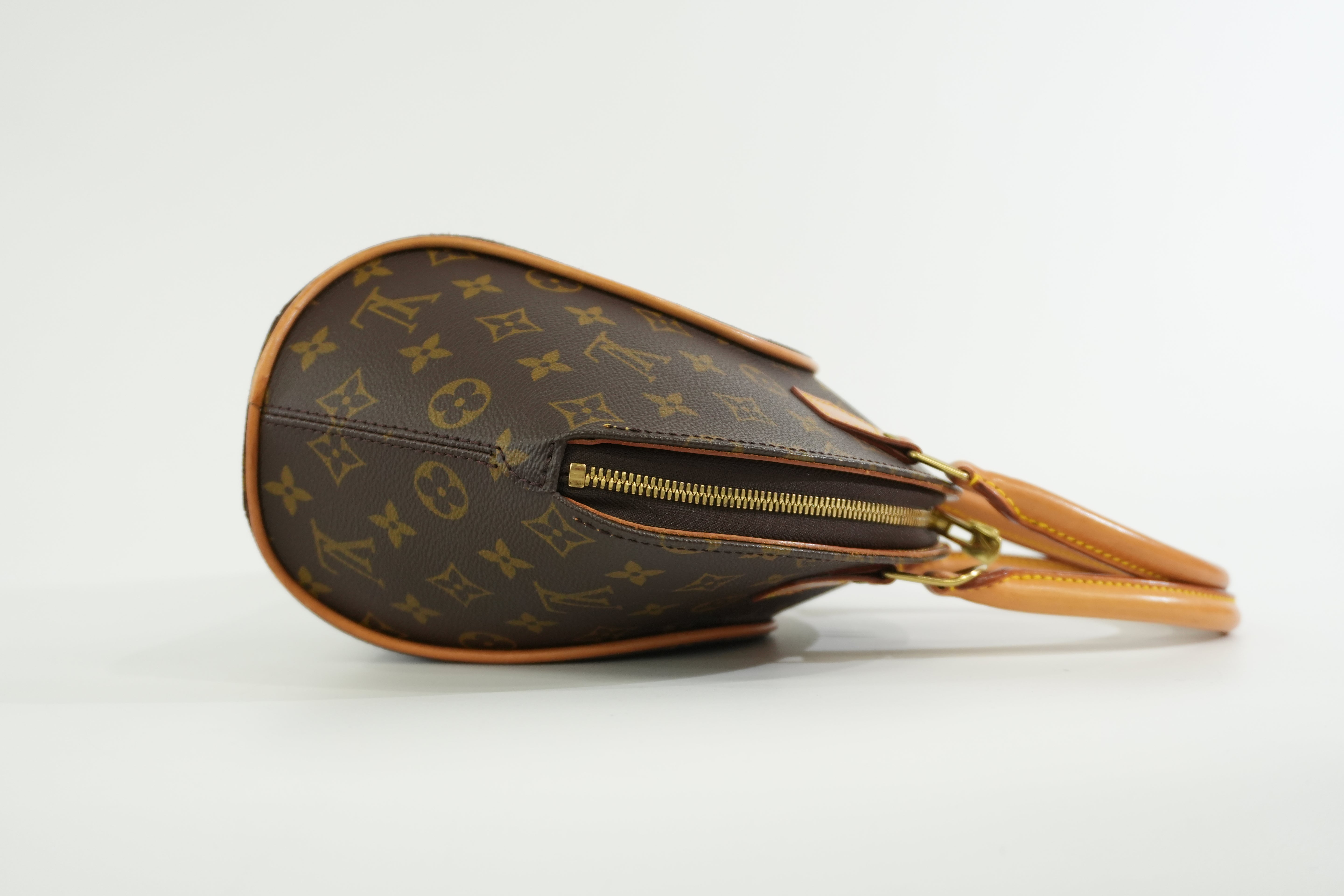 Pre-owned Louis Vuitton Monogram Ellipse PM Handbag