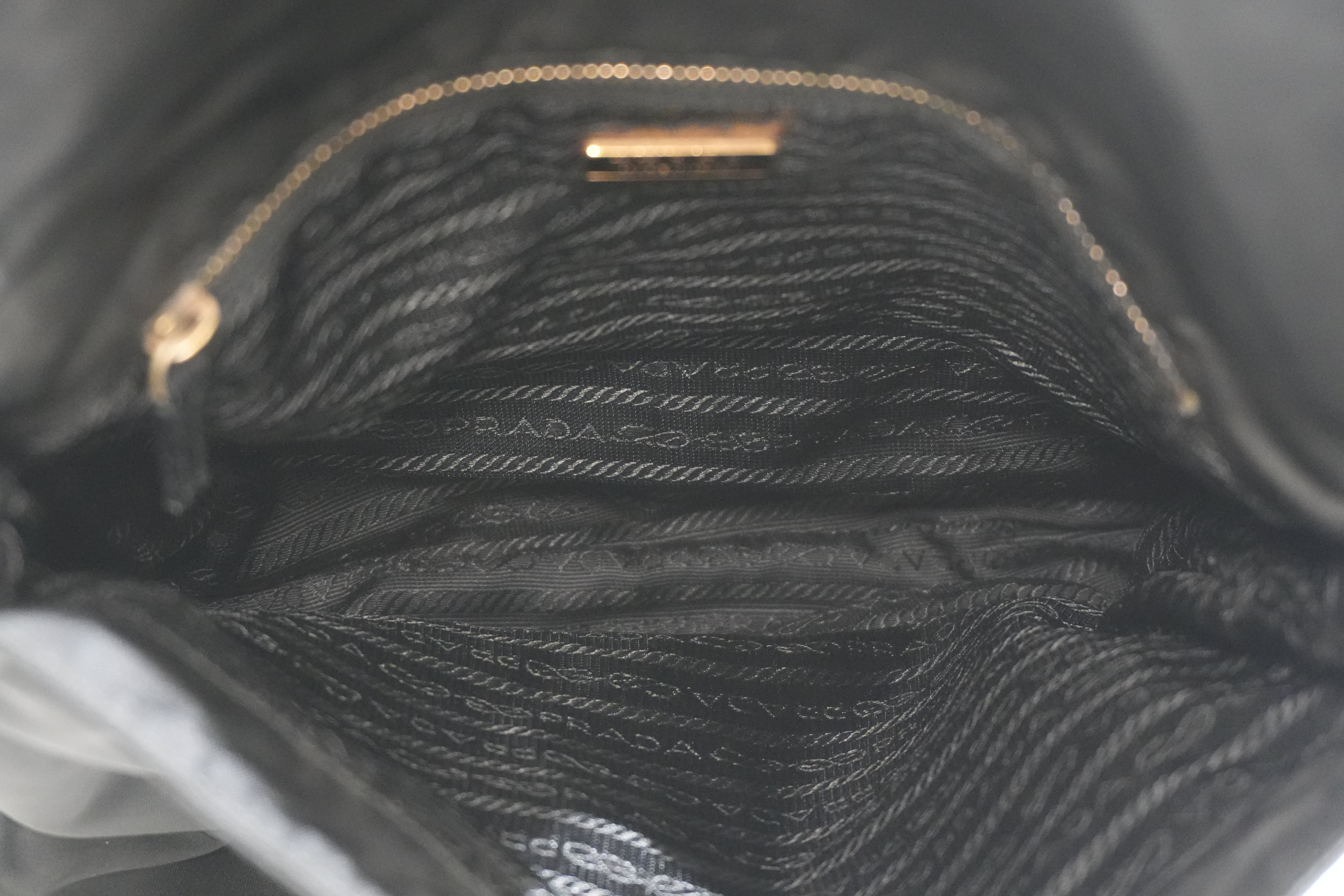 Pre-owned Prada Crossbody Navy Black