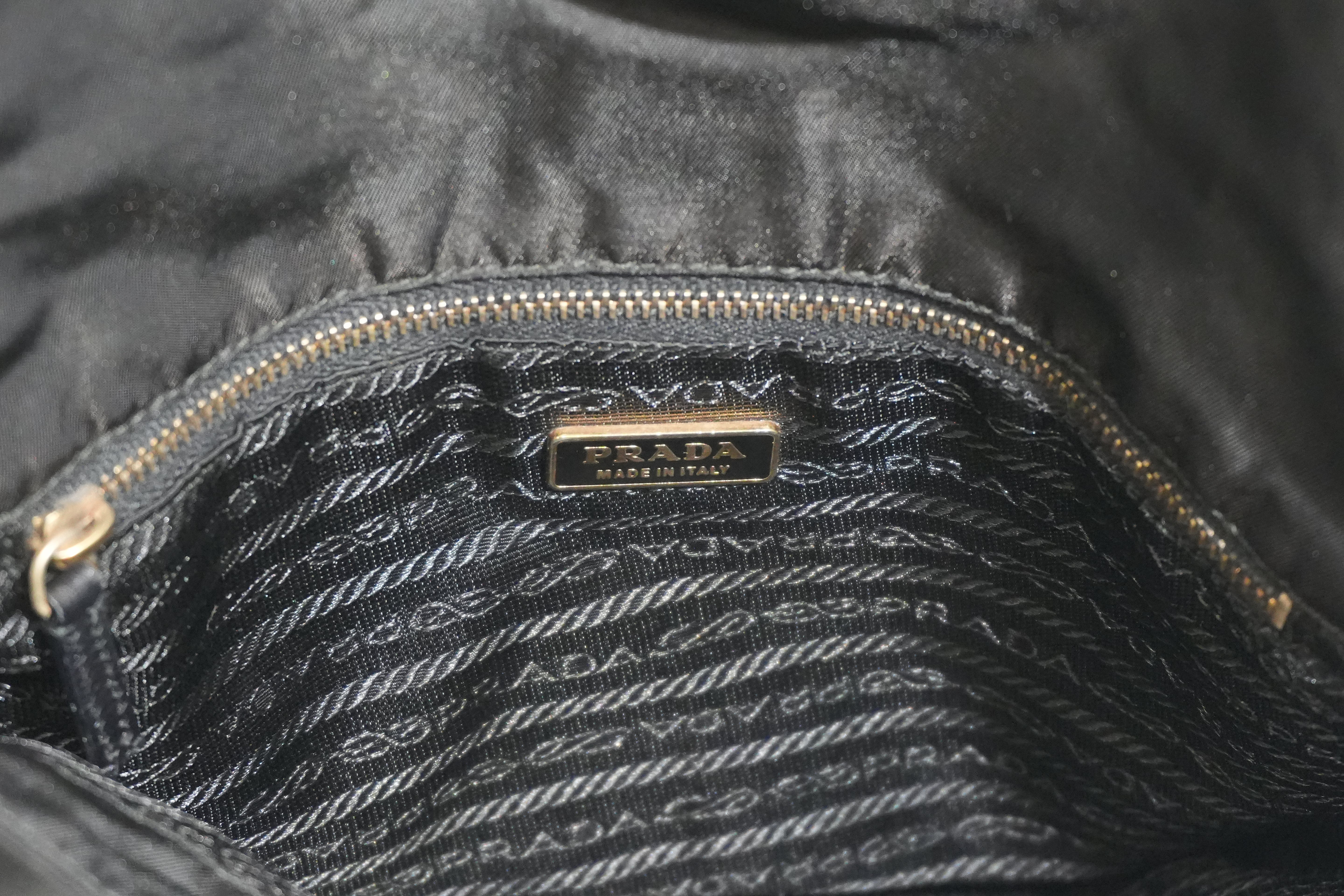 Pre-owned Prada Crossbody Navy Black