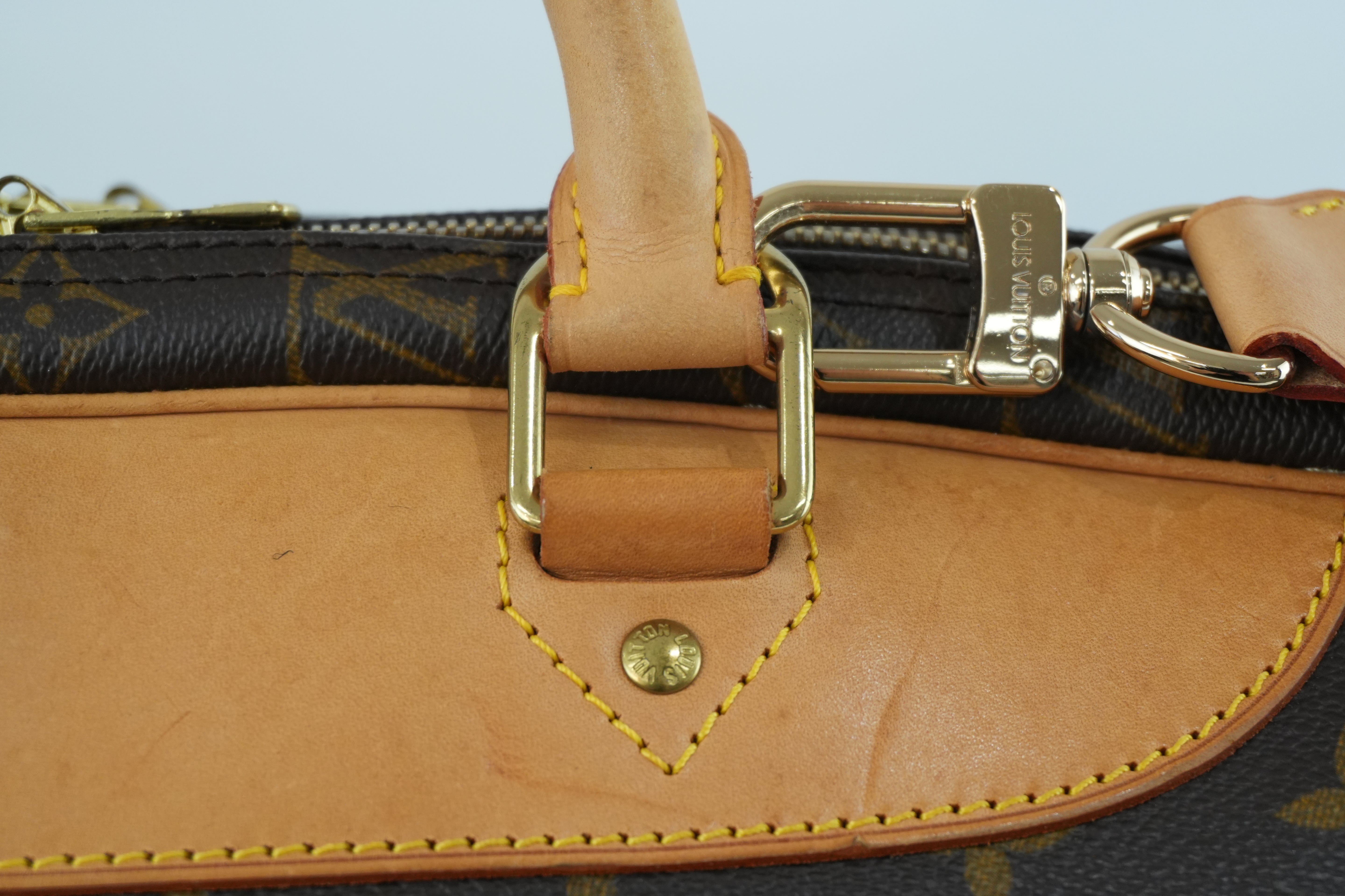 Louis Vuitton Monogram Alize 24 Used