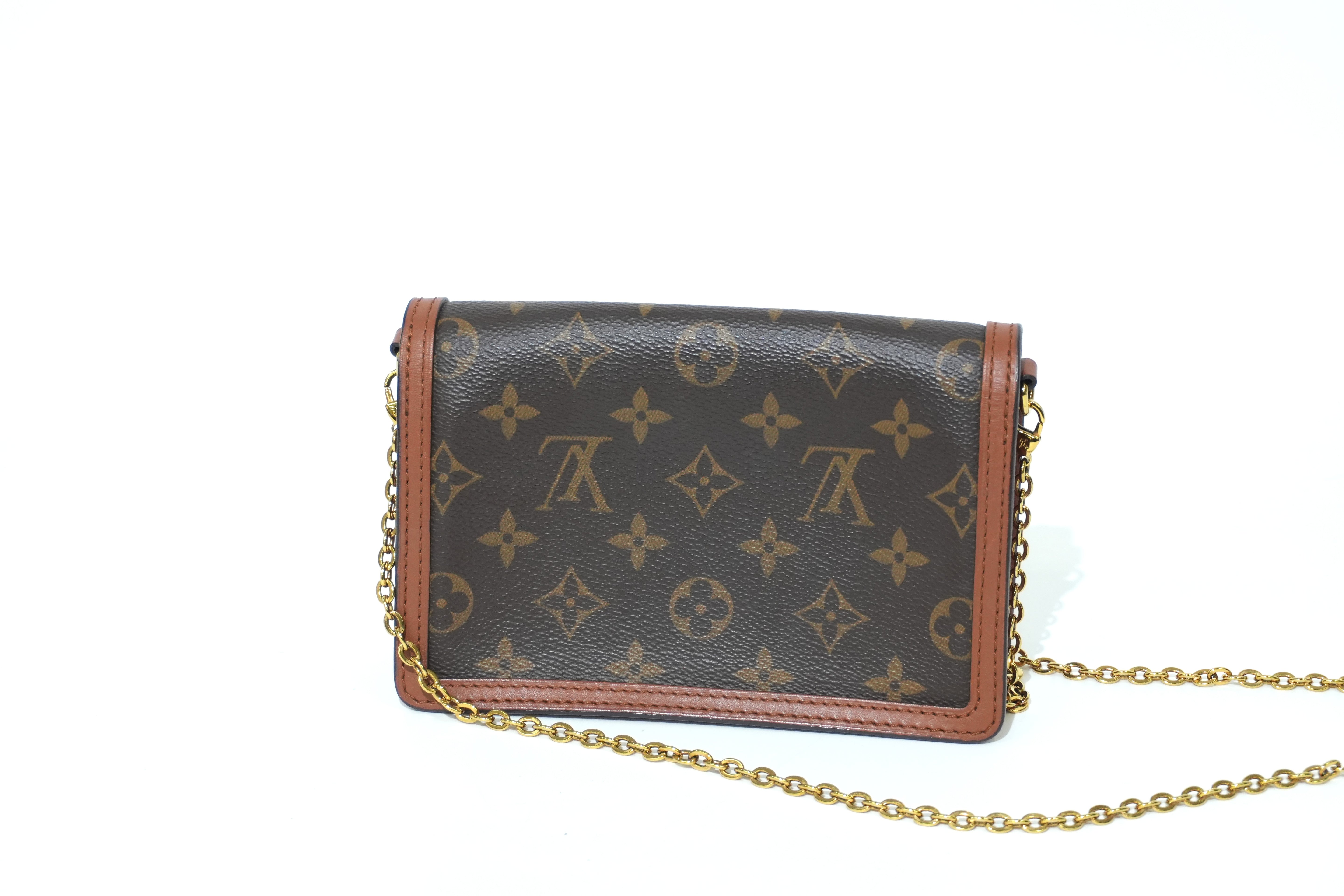 Pre-owned Louis Vuitton Reverse Monogram Dauphine Shoulder Bag