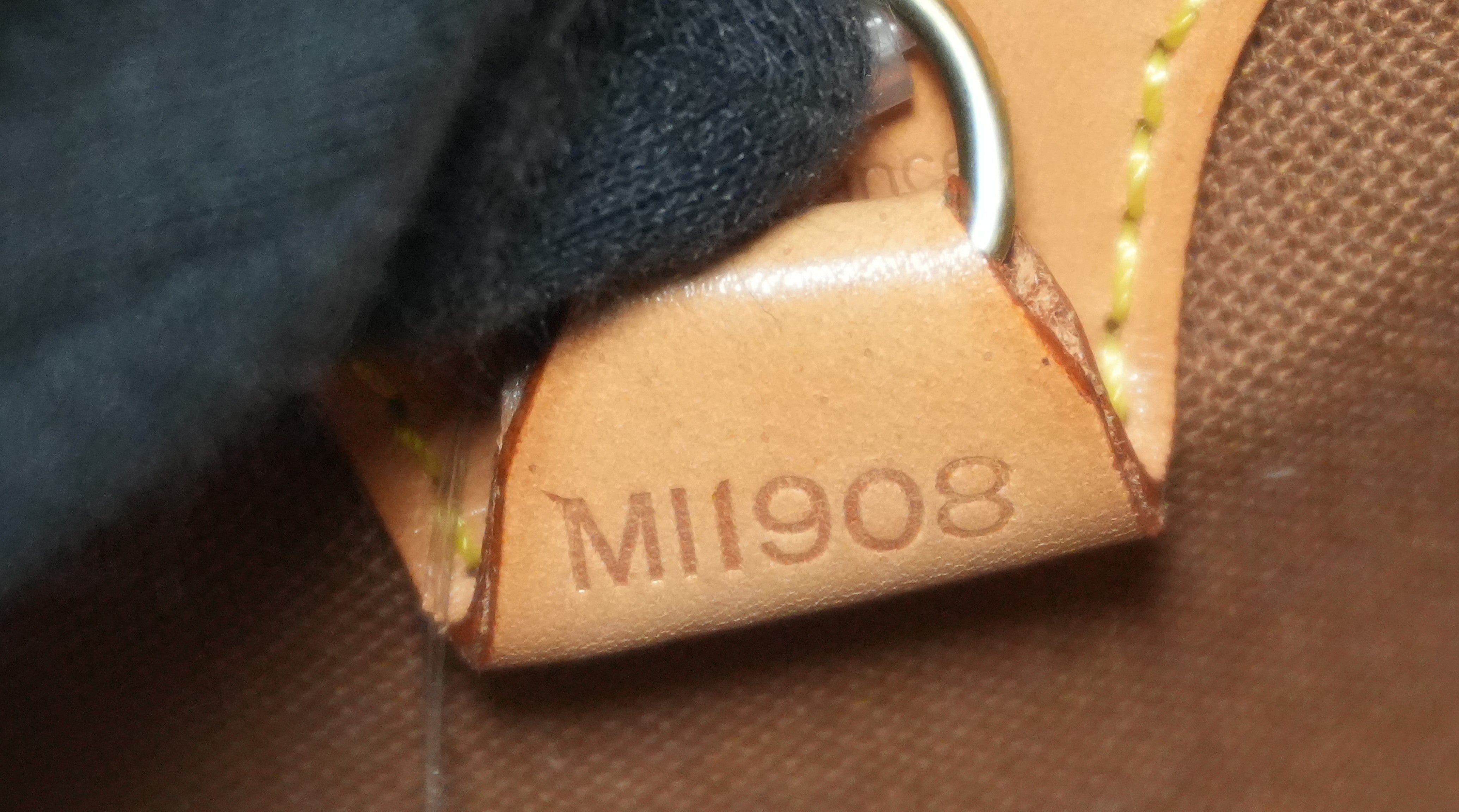 Pre-owned Louis Vuitton Monogram Ellipse PM Handbag