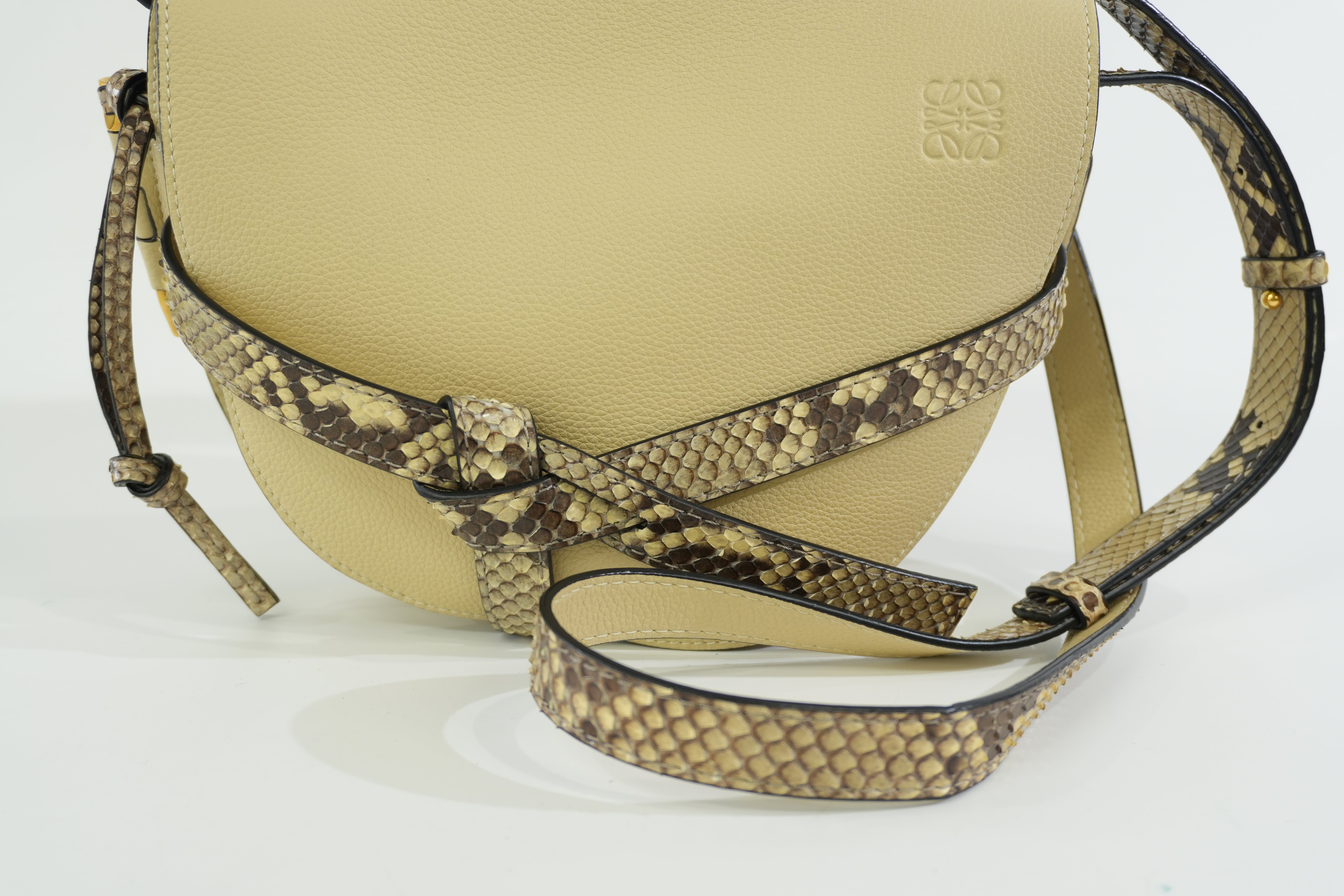 Pre-owned Loewe Gate Snakeskin Print Shoulder Bag Ivory