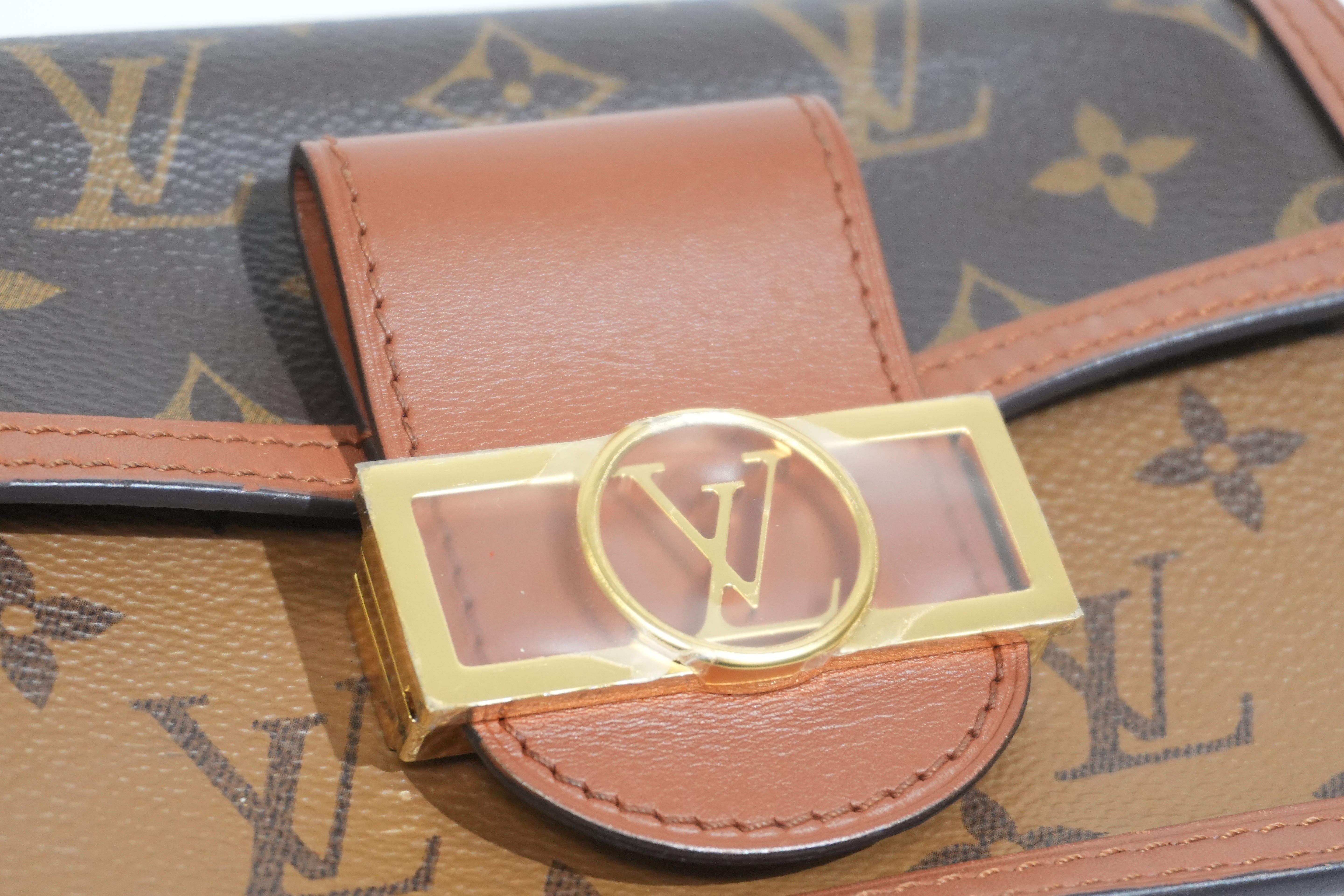 Pre-owned Louis Vuitton Reverse Monogram Dauphine Shoulder Bag