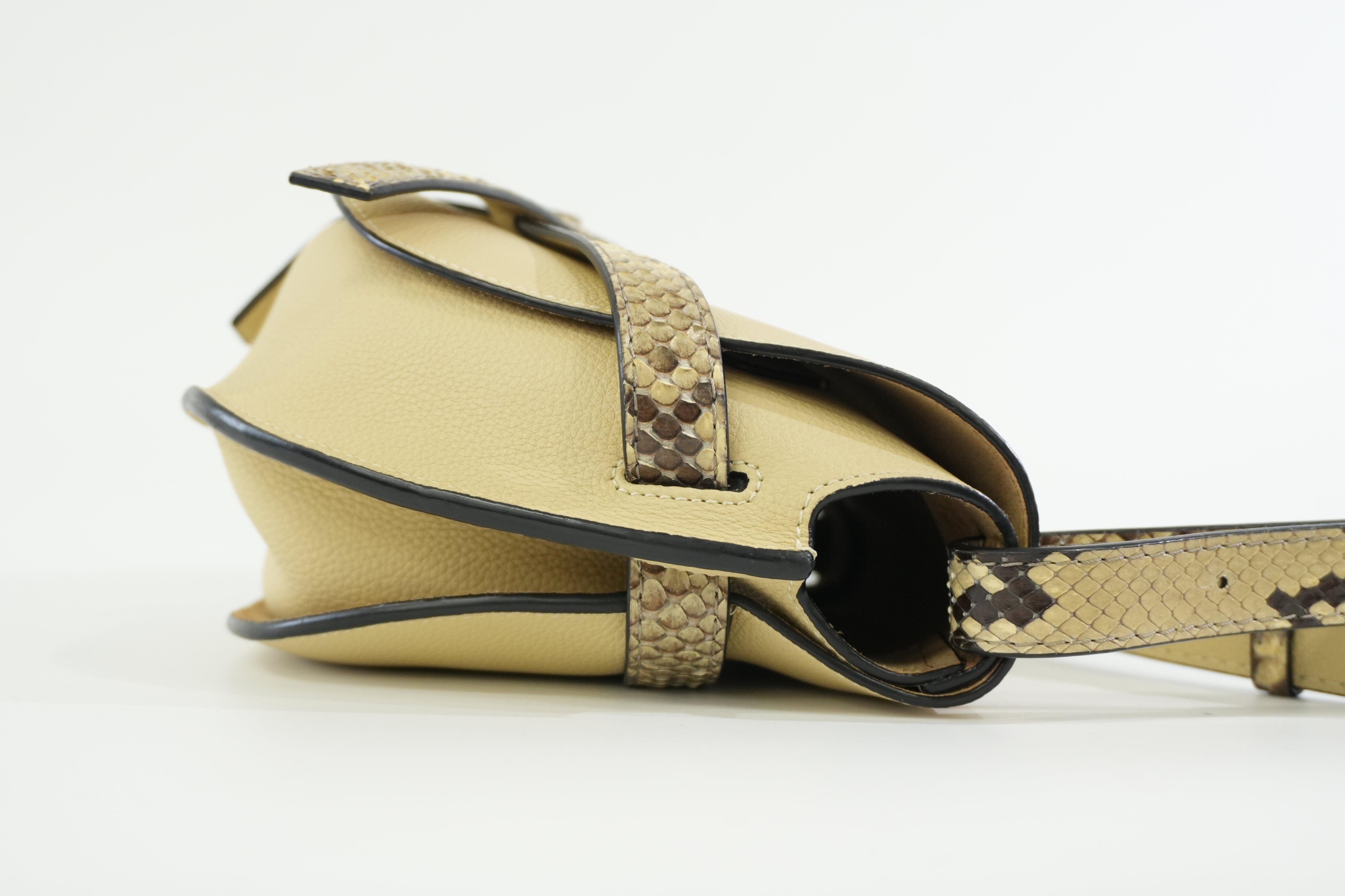 Pre-owned Loewe Gate Snakeskin Print Shoulder Bag Ivory