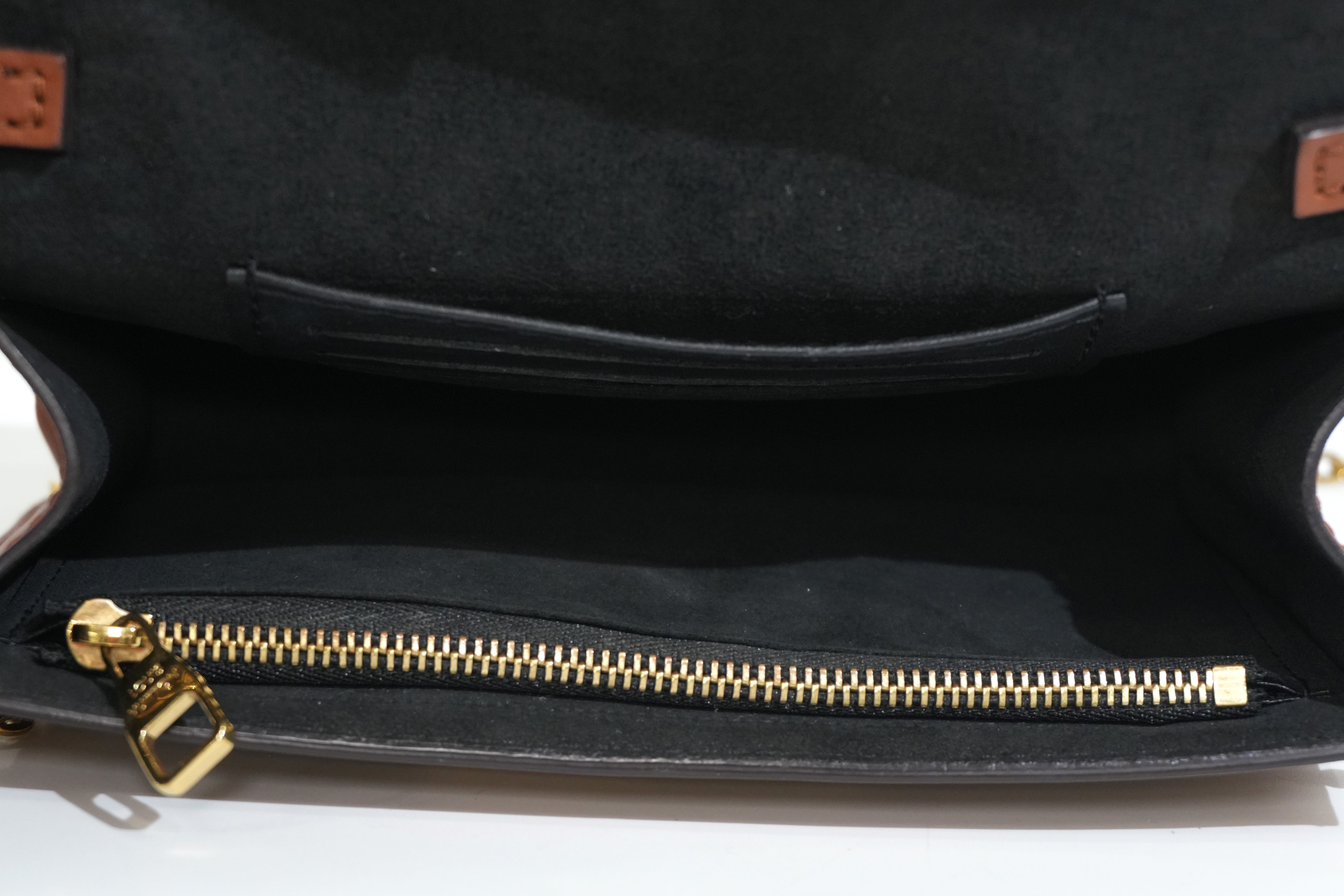 Pre-owned Louis Vuitton Reverse Monogram Dauphine Shoulder Bag