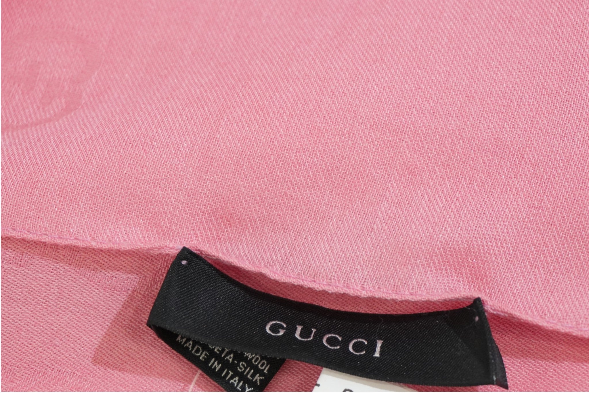 Pre-owned Gucci Scarf Pink