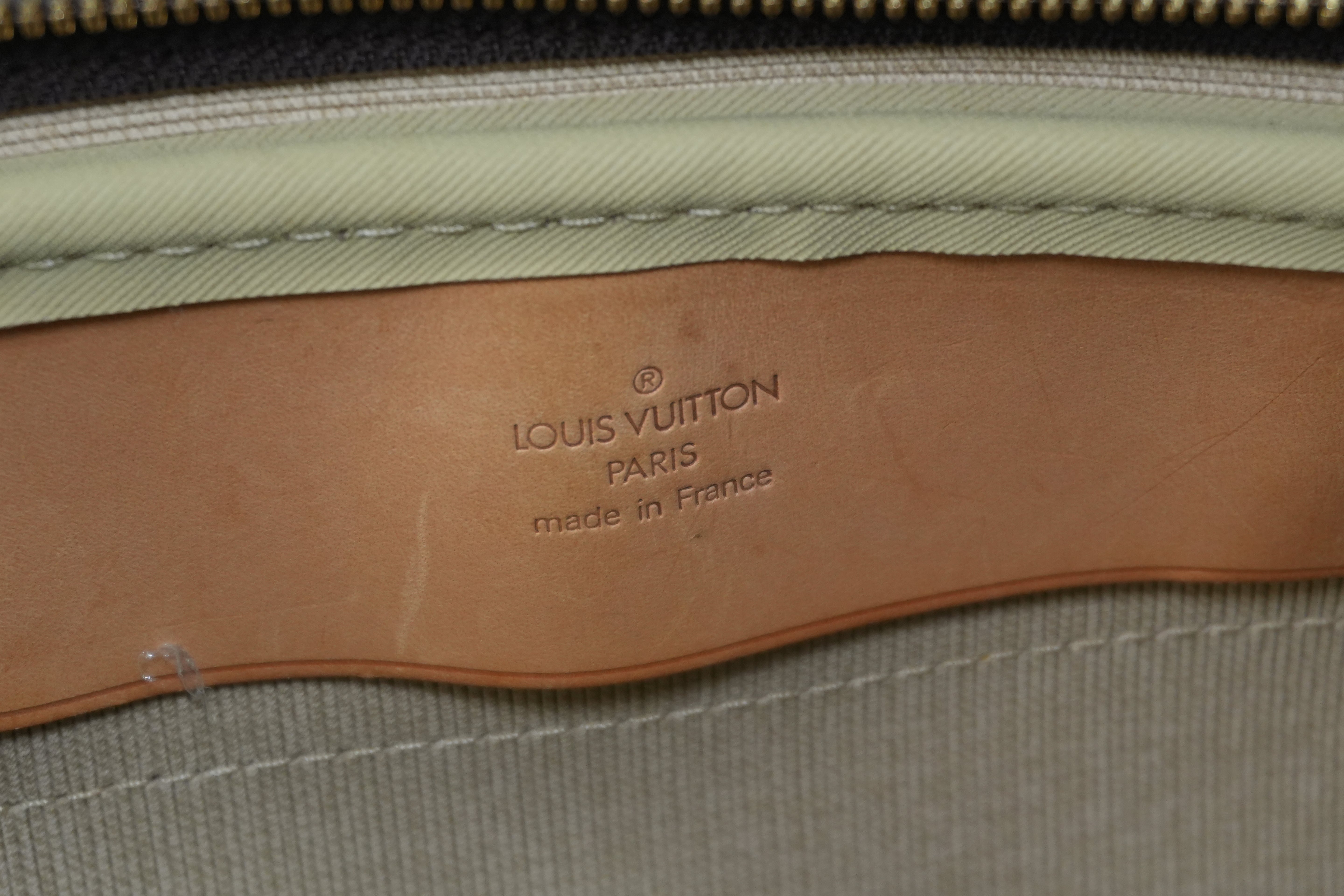 Louis Vuitton Monogram Alize 24 Used